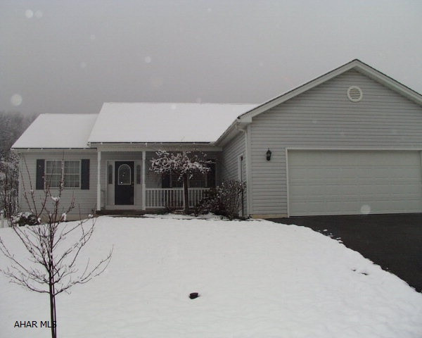 Maple Hollow - Residential