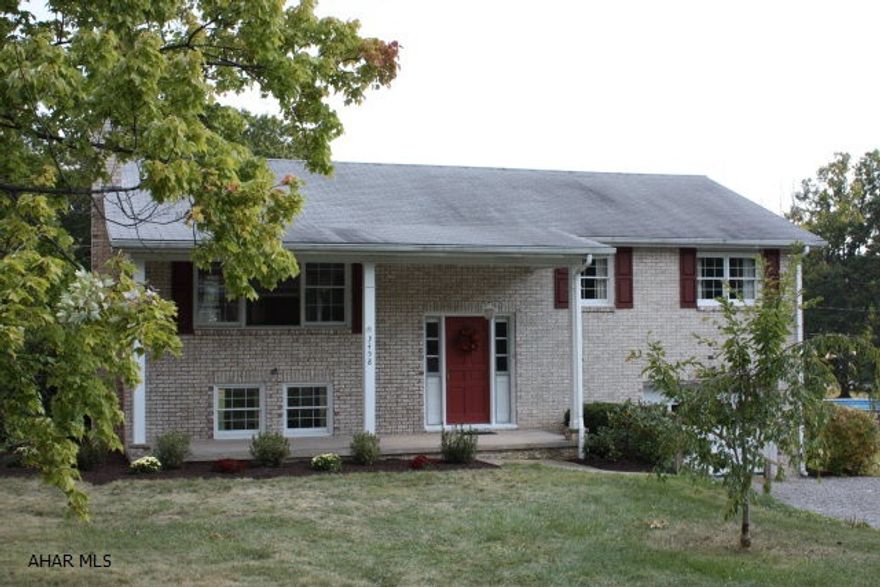 Move in ready house with cozy fireplace and all appliances.  Situated on nearly a 1/2 acre of ground in one of the nicest areas in the county off Brush Mountain Road.  Quiet street with practically no traffic.  Sit on the covered porch and enjoy your solid built home on a level lot with beautiful landscaping.  Smooth electric cooktop with separate built in oven in the kitchen.  Don't let this one get away - these houses don't last in this neighborhood.