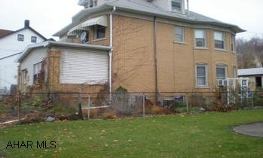 costs and liabilities after closing and funding. Buyer understands seller will cancel their eviction proceedings at tim eof funding. Buyer is aware that the eviction will not be cancelled or put on hold and eviction process will continue until the close of escrow. Buyer is assuming all liability related to personal property/debris removal. Seller us unable to provide access for any inspections therefore buyer waives all rights to perform inspections. Seller has no access to the interior of subject property. Buyer holds seller harmless for any damages related to property condition. Buyer to pay $160 3rd party fee.