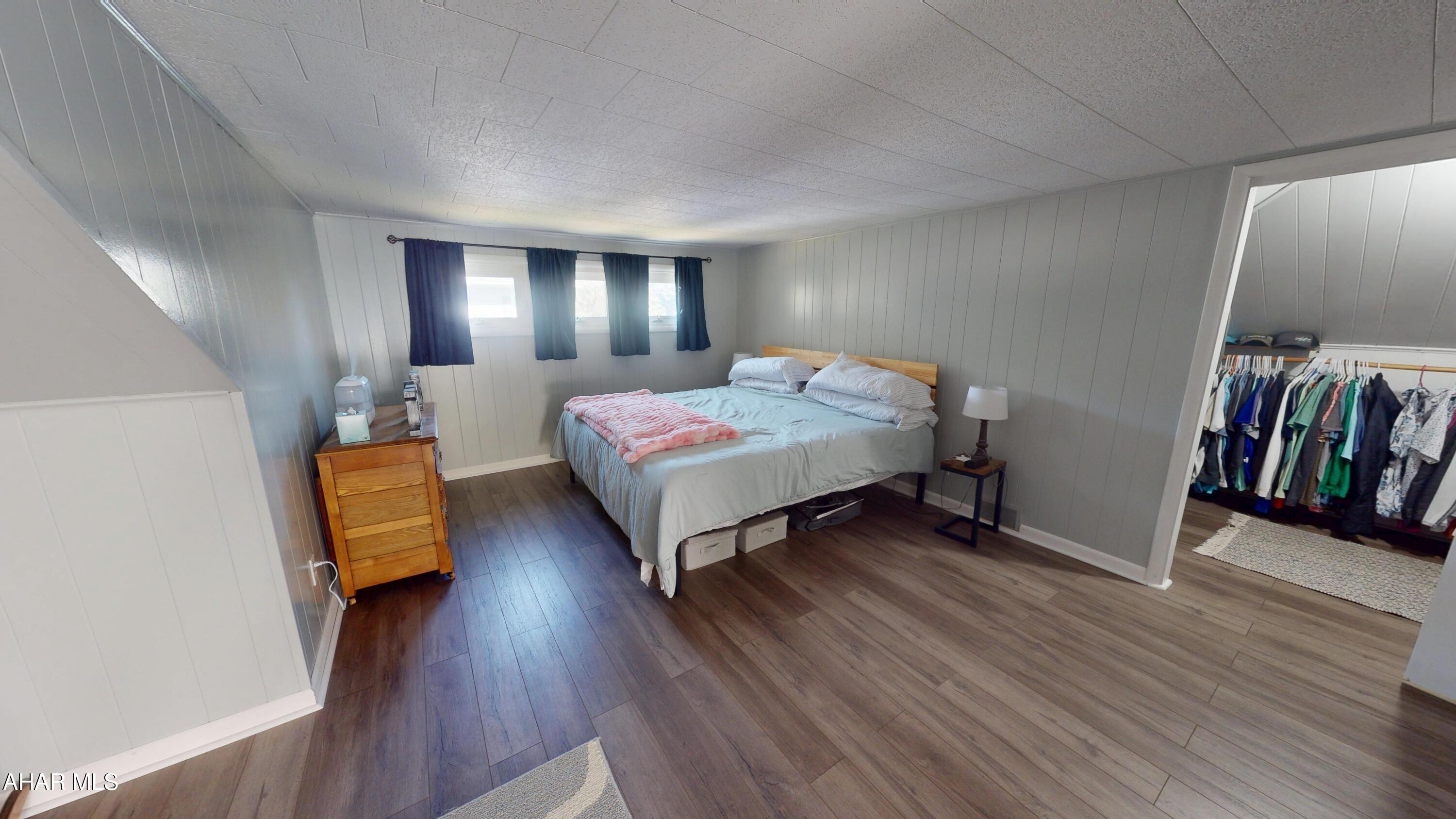 Llyswen - Residential