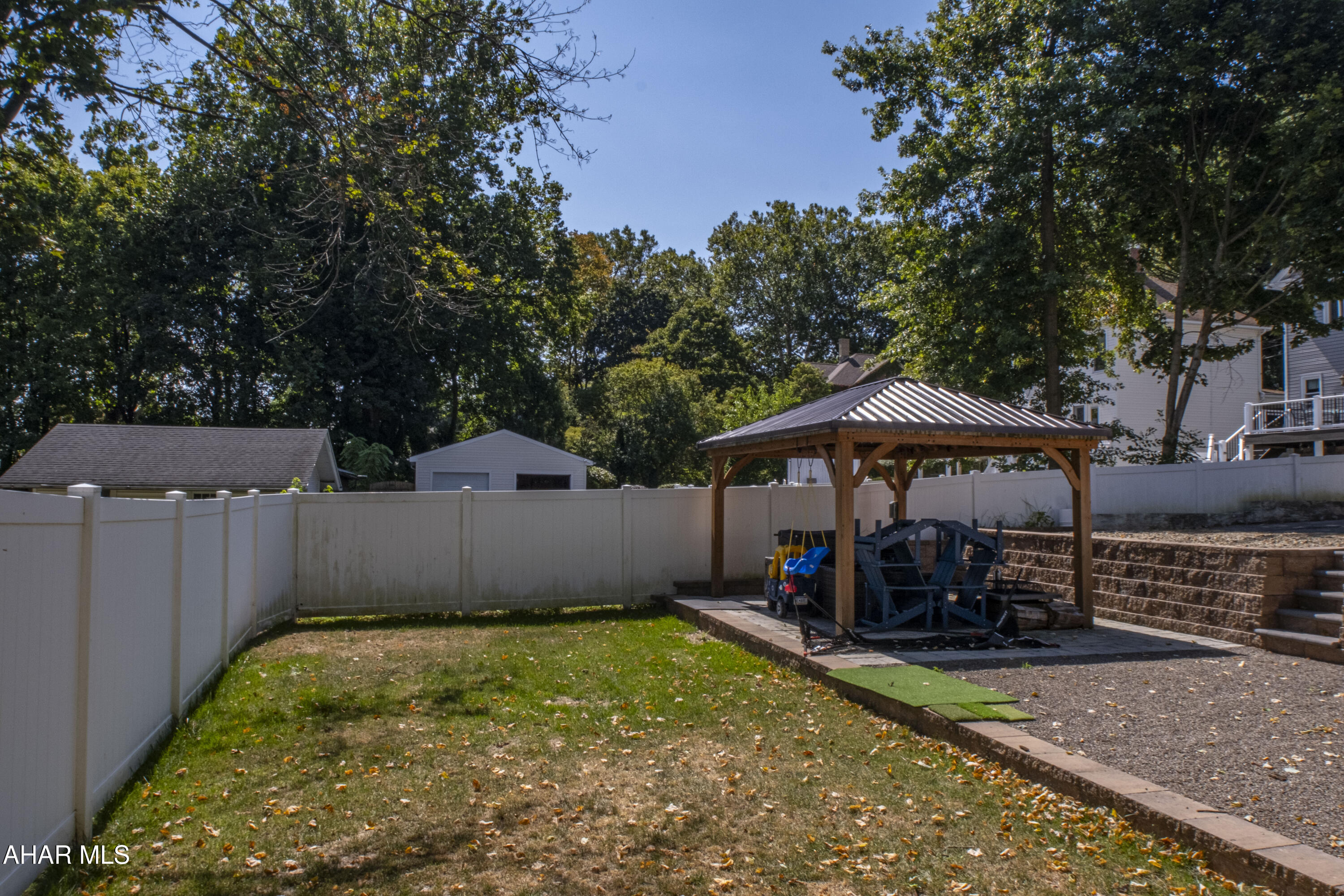 Llyswen - Residential