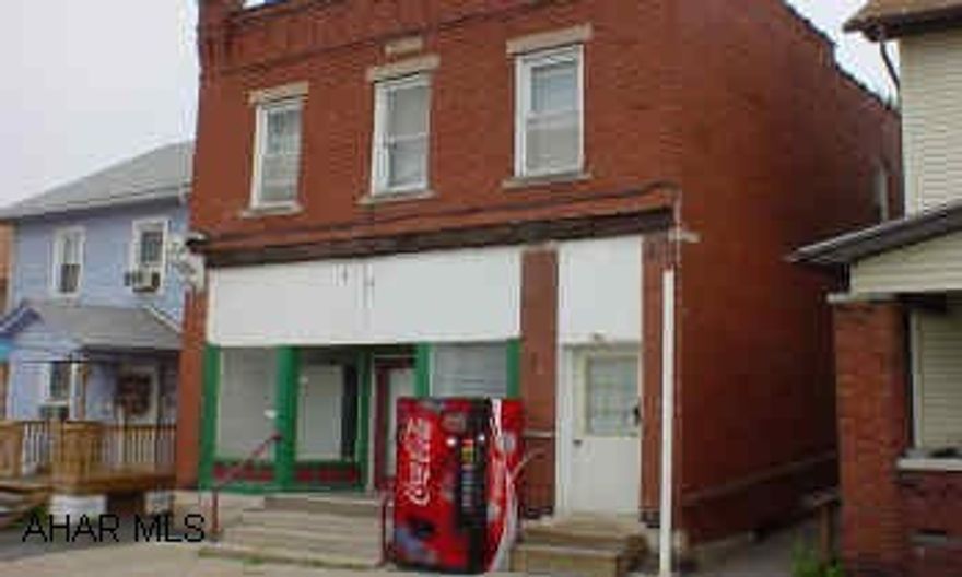 Very nice two story brick one block from Morrison Cove Park. New upstair bath. Laundry on first floor W/ 1/2 bath. Carpet throughout. Very nice two story brick one block from Morrison Cove Park. New upstair bath. Laundry on first floor W/ 1/2 bath. Carpet throughout.