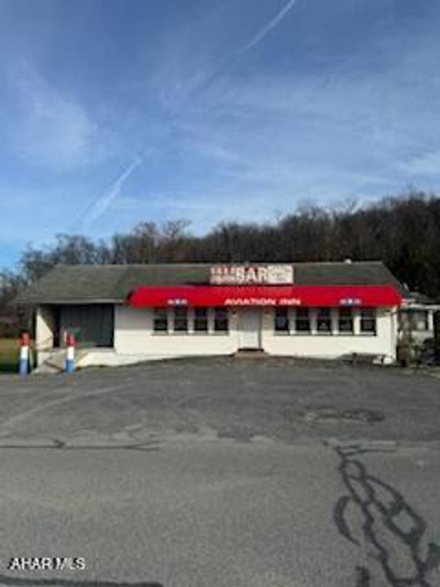 Have you been looking for a well established Restaurant and Bar  that has instant name recognition as well as local history? Your search stops here! The beloved Aviation Inn is for sale! This establishment comes with all the inventory, equipment , name rights as well as a coveted PLCB liquor license.  Call today for your private showing.
Building date and sq footage to be confirmed by buyer