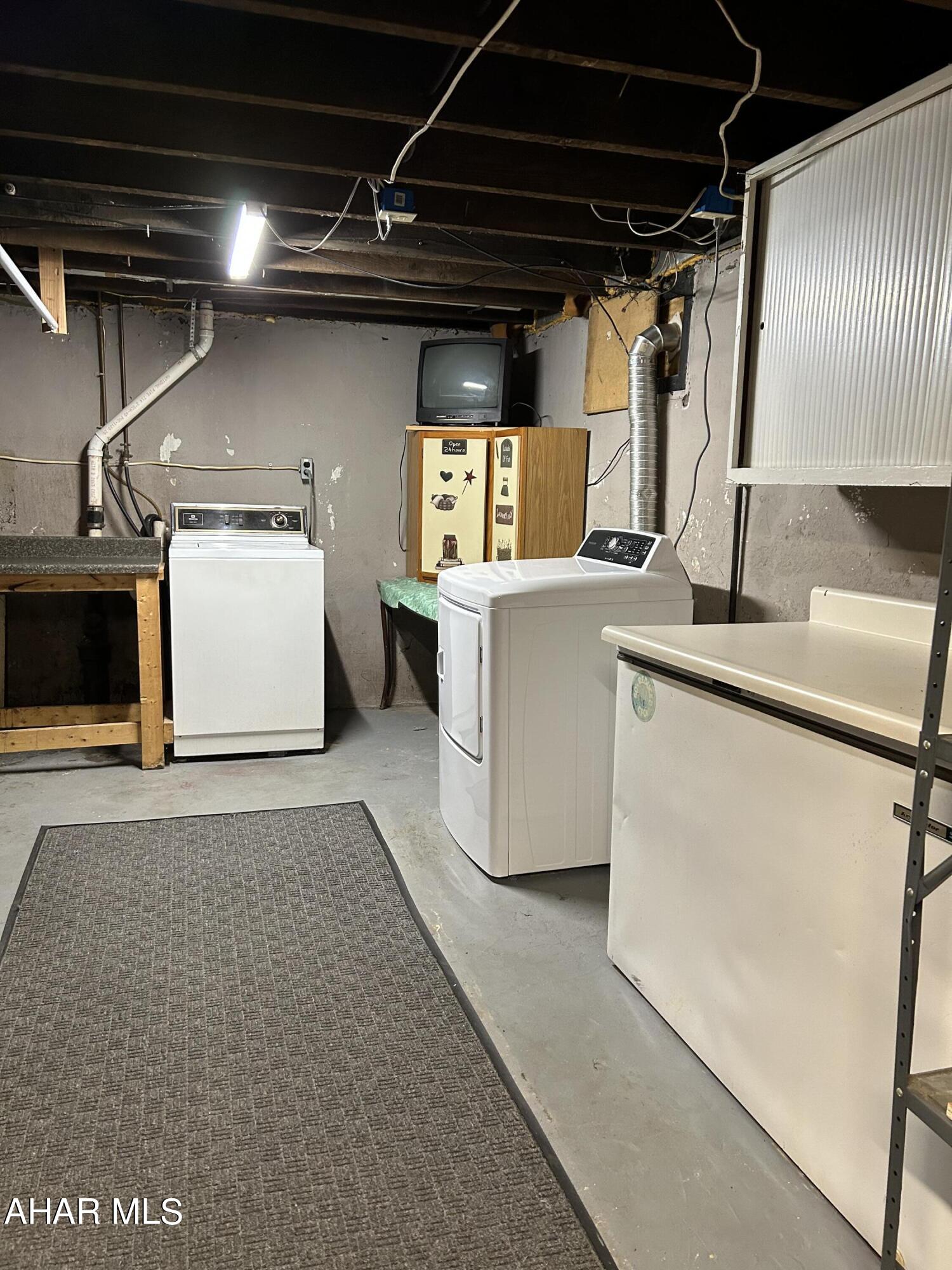 Juniata - Residential