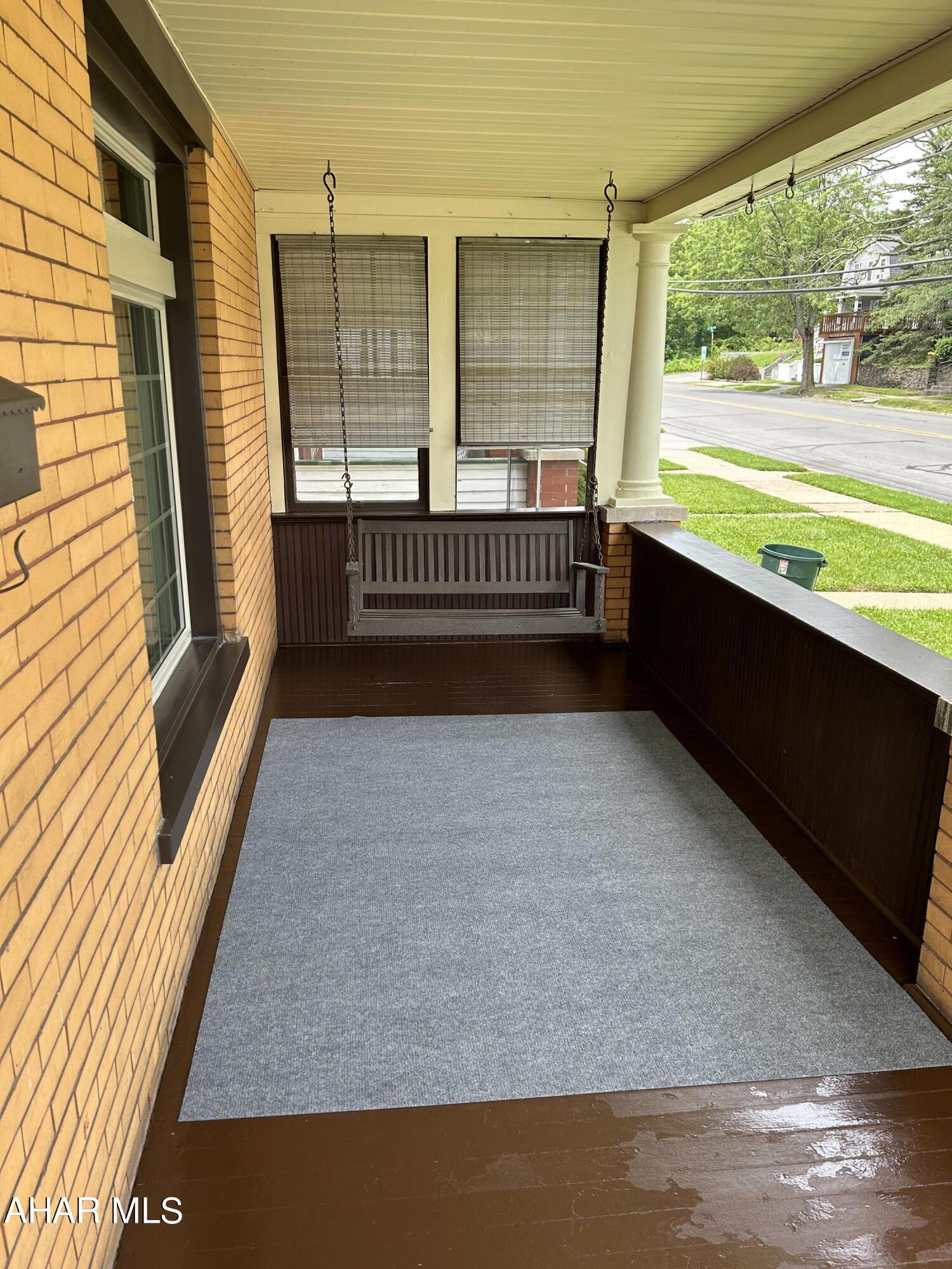 Juniata - Residential