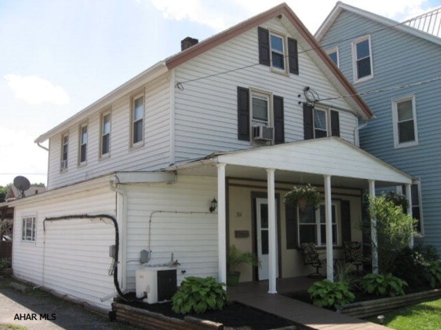 Completely remodeled 3 bedroom home, updated modern kitchen with island, maple cabinets, and laminate flooring. Open floor plan in kitchen and dining room. microwave. First floor laundry room, pantry and bedroom on main floor. Living room has stone fireplace with gas insert. 2 full updated modern bathrooms with ceramic tile floors. Large deck.If you are into hiking Kayaking this is the home for you....  Rails to Trails is directly across from  the house. SELLER WILL LOOK AT ANY OFFERS VERY MOTIVATE DON'T MISS AN OPPORTUNITY TO GET A GREAT DEAL ON THIS HOME