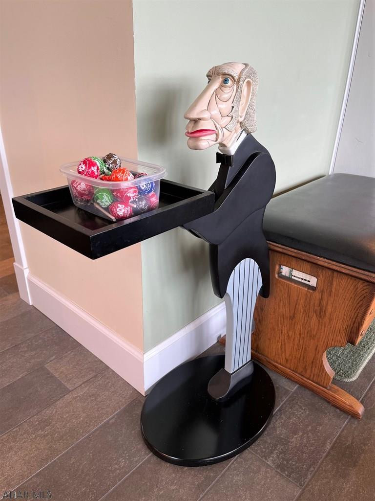 Unknown - Residential