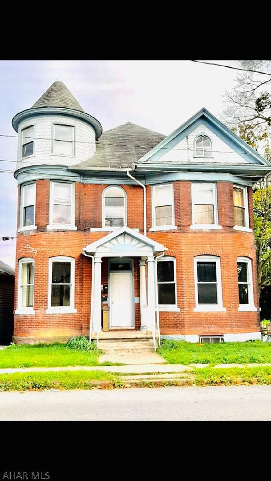 This multi unit is ready to produce income! 3 unit apartment building already tenant occupied. Separate utilities and off street parking available. Unique Victorian style exterior that carries to the interior. Must see this one for yourself! Call for your appointment today!!
