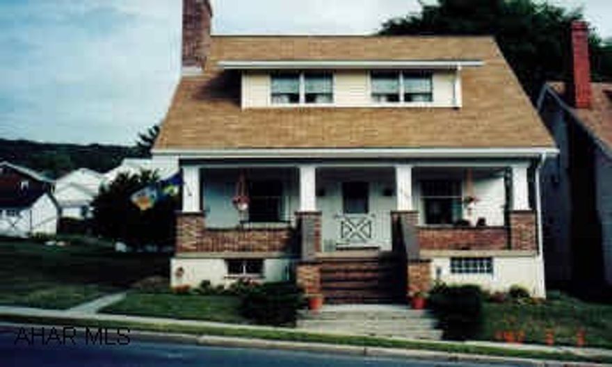 Move right in.  No work needed!  Excellent condition throughout. Beautiful covered patio, lawn and perennials, new berber carpet, formal living room with fireplace and formal dining room. Wood & coal burner.  Some flowers reserved.  Listing agent is related to sellers.