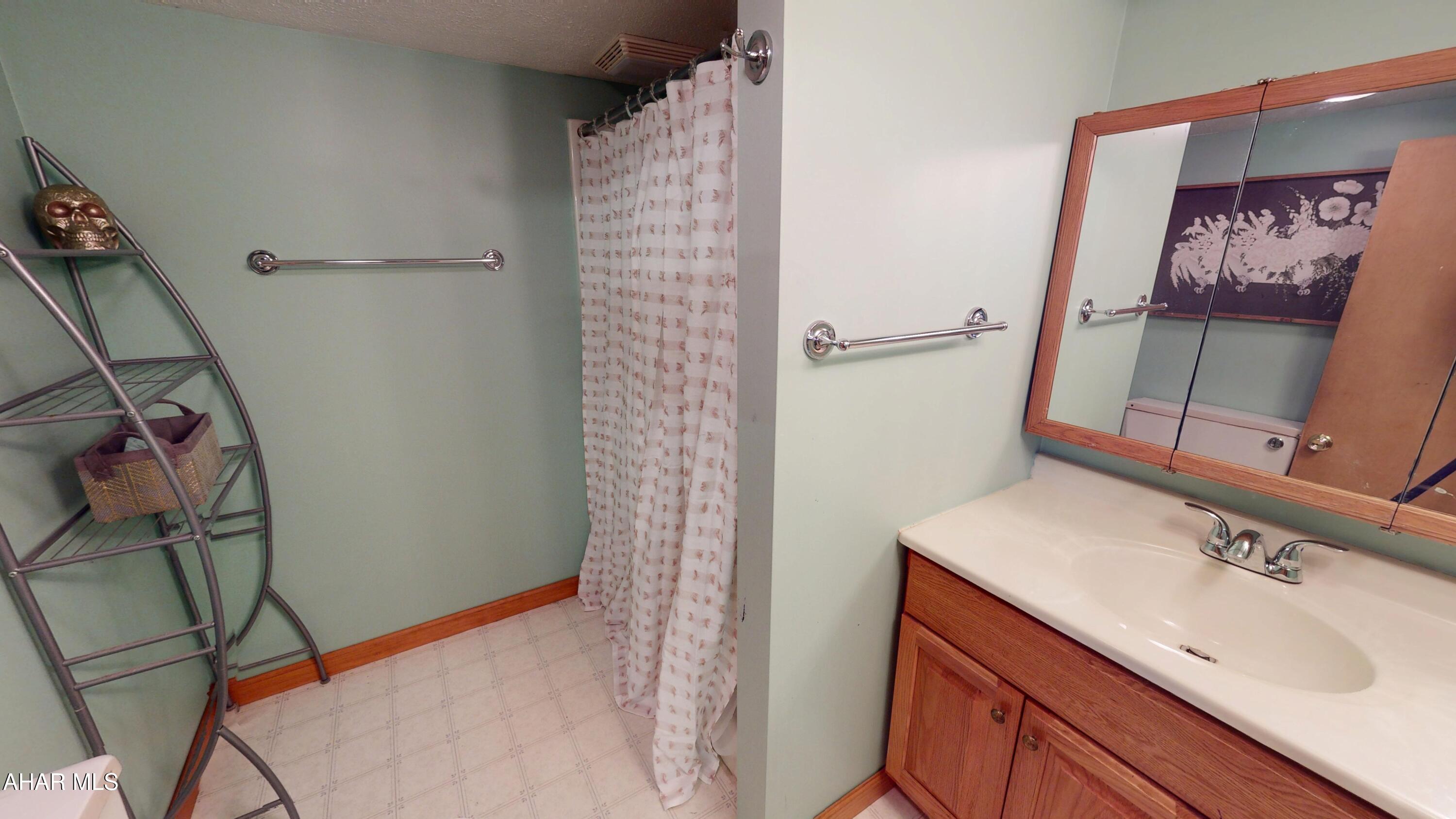 Lakemont - Residential