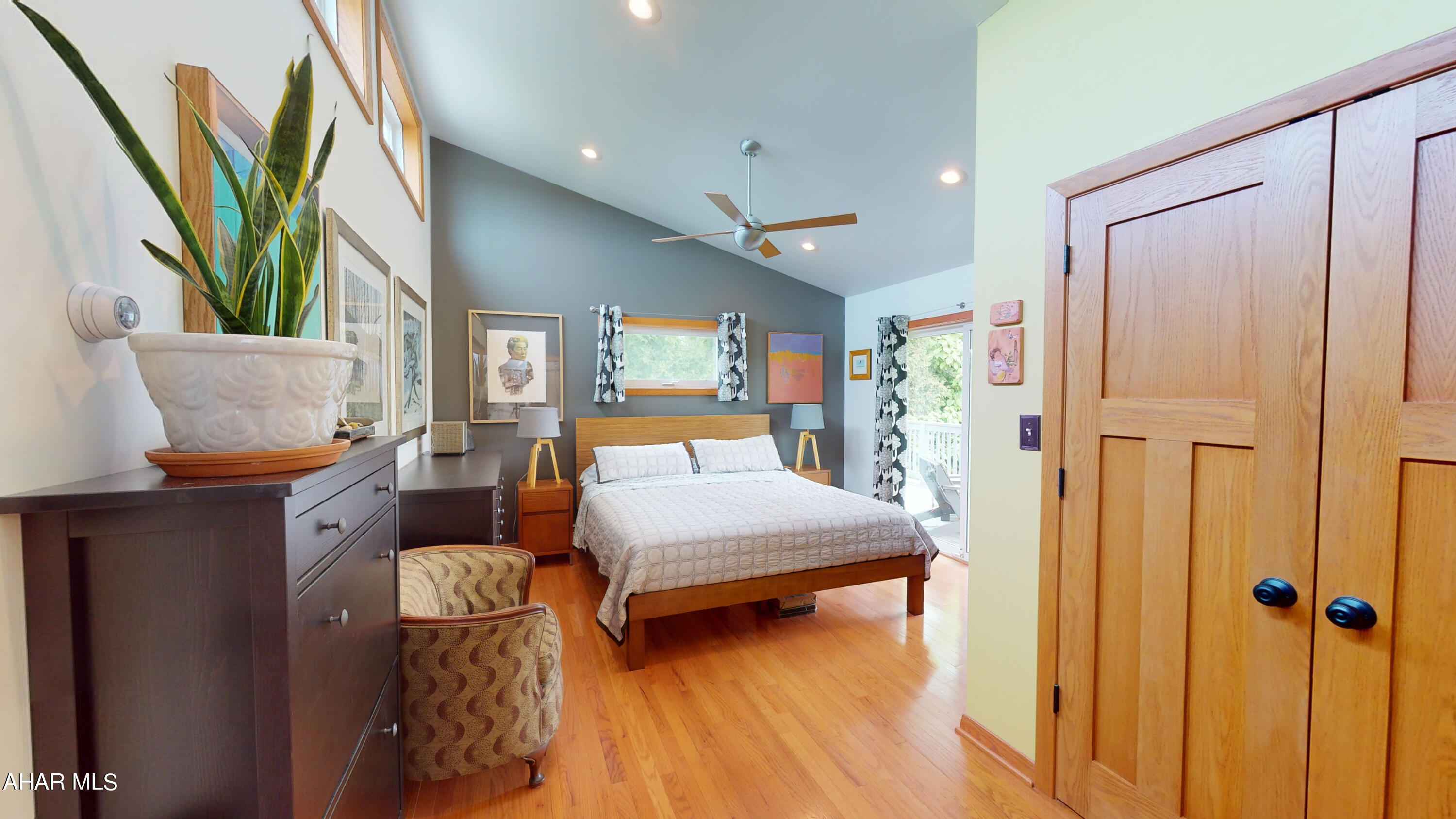 West Loop - Residential