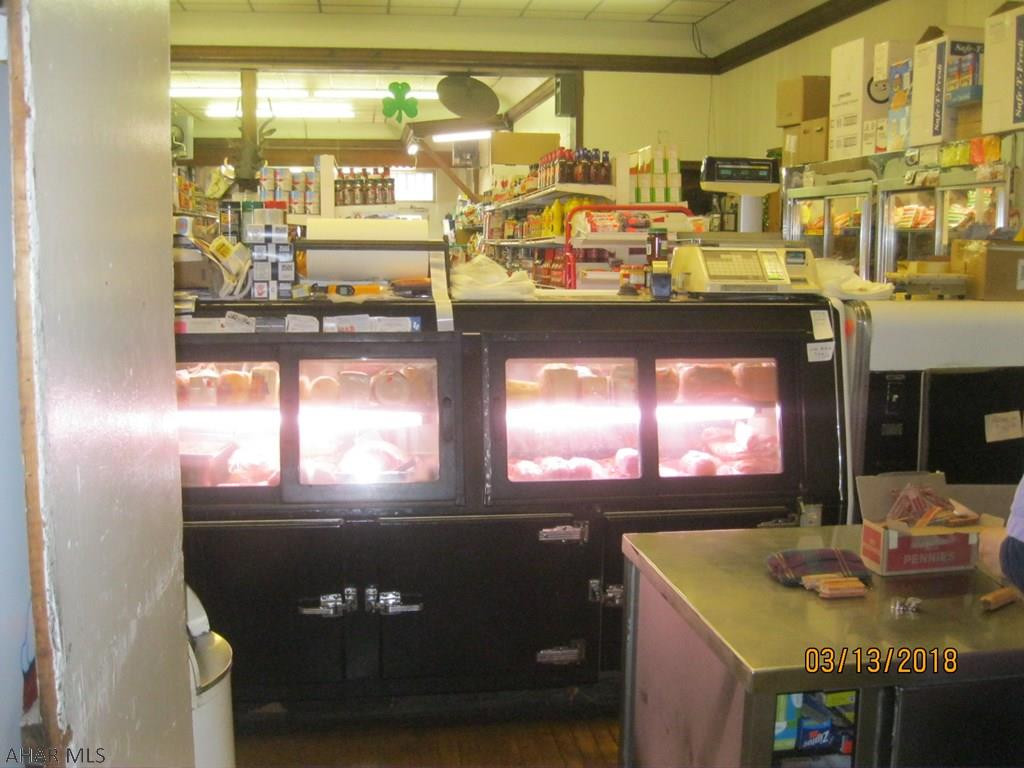 Unknown - Commercial Sale