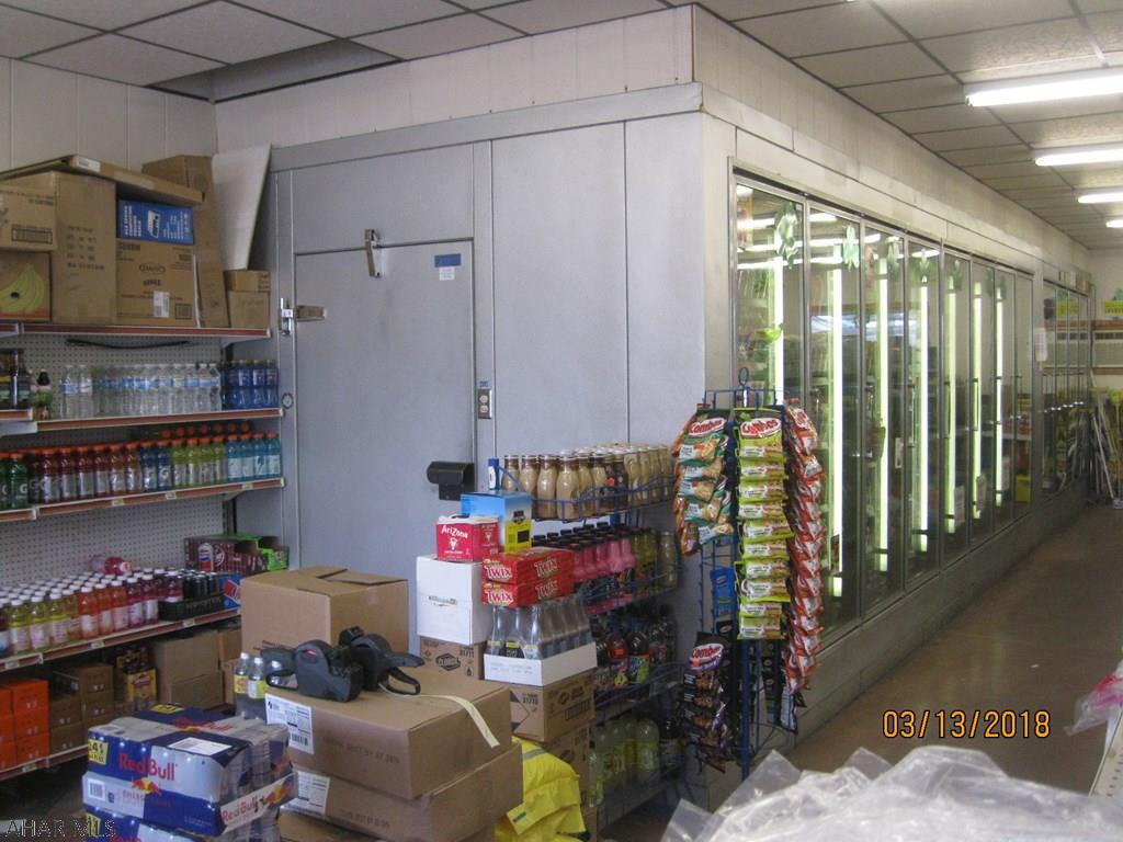 Unknown - Commercial Sale