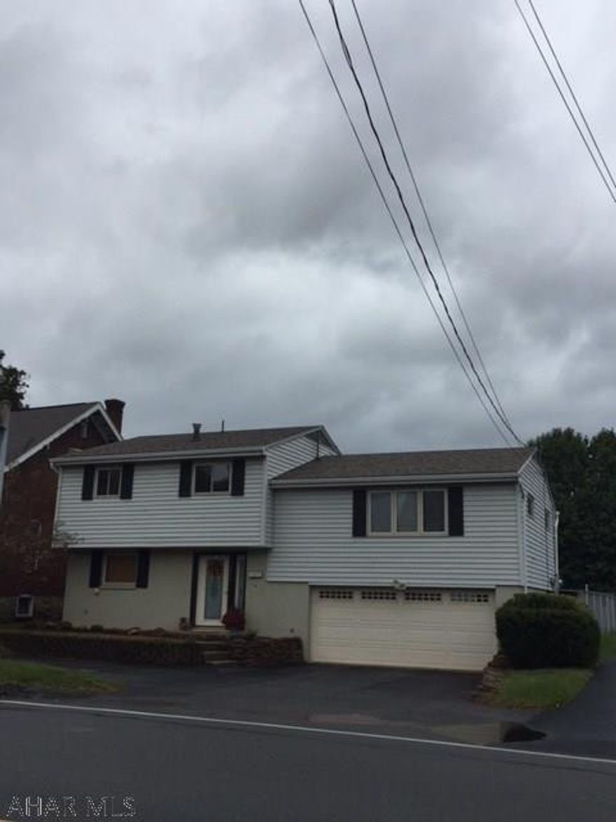 This home is perfectly ready to move into. Not only completely updated and stunning but it is spotless as well! So conveniently located to EVERYTHING!! Fully fenced rear yard and it has a basketball court! New roof, CA, flooring, kitchen and baths, it's a definite must see!!!