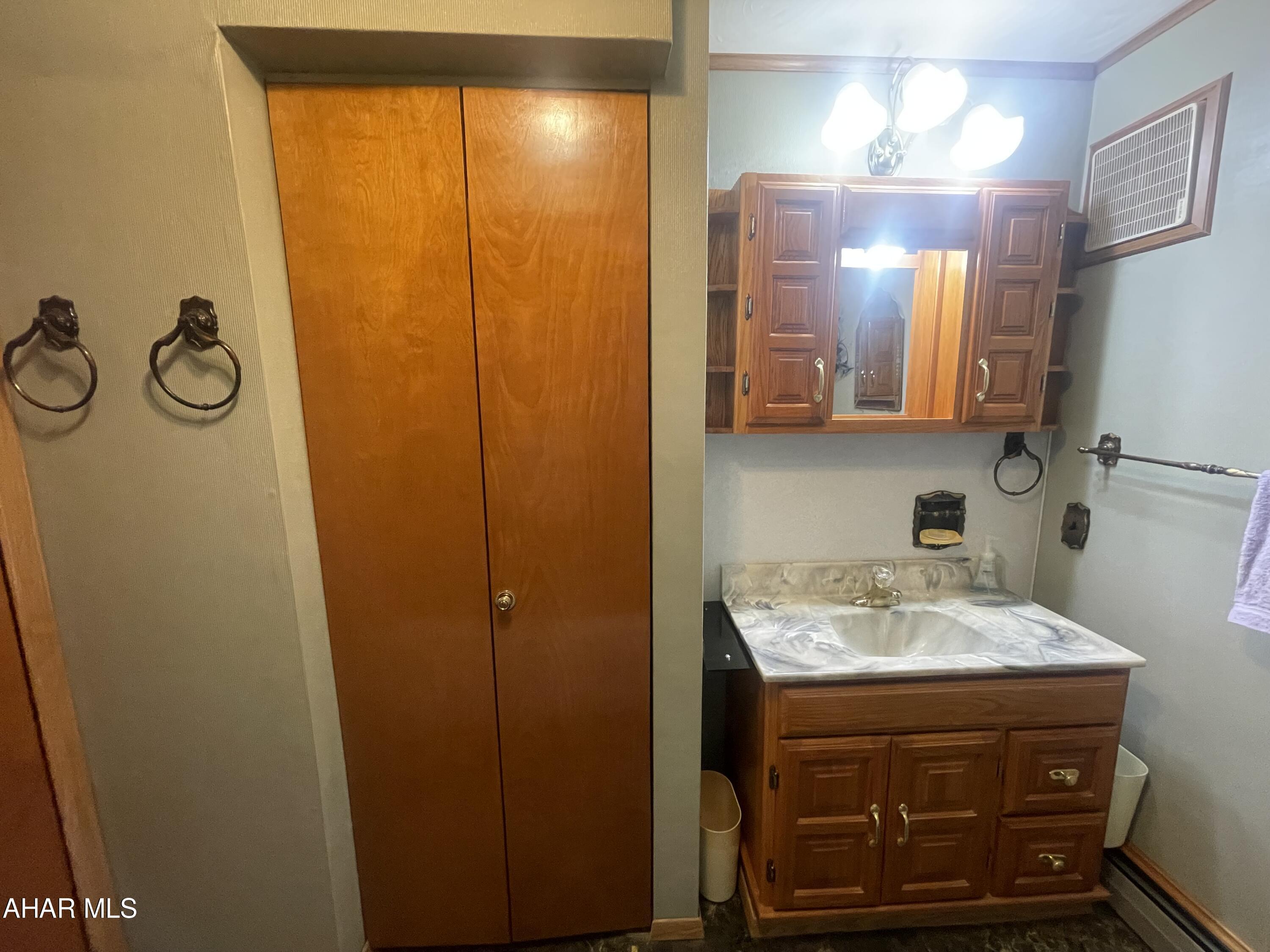 Homers Gap - Residential