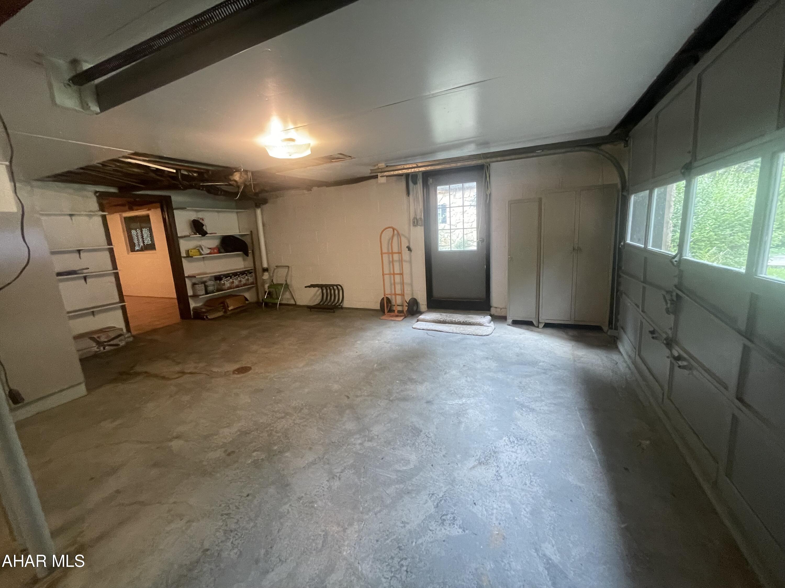 Homers Gap - Residential