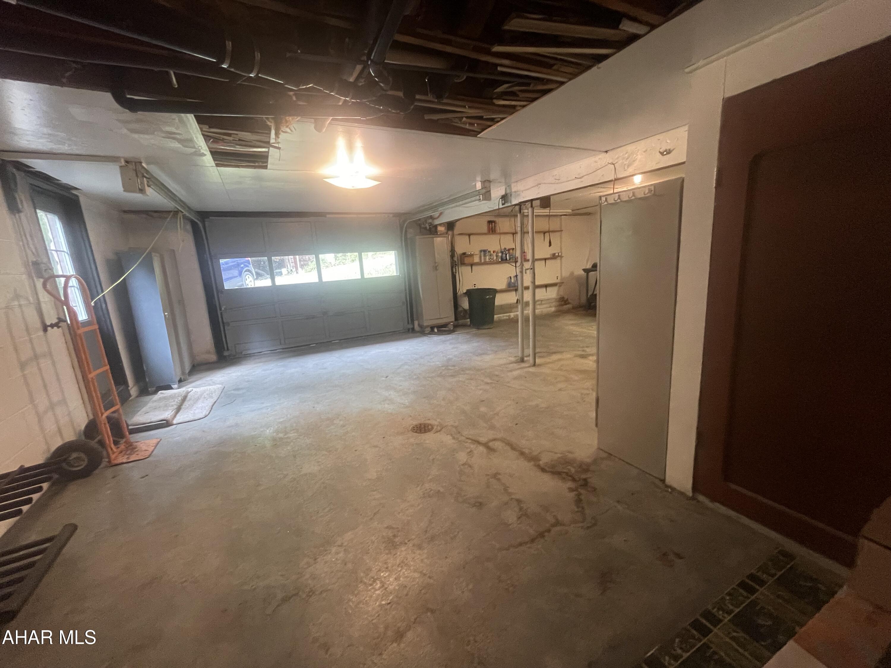 Homers Gap - Residential