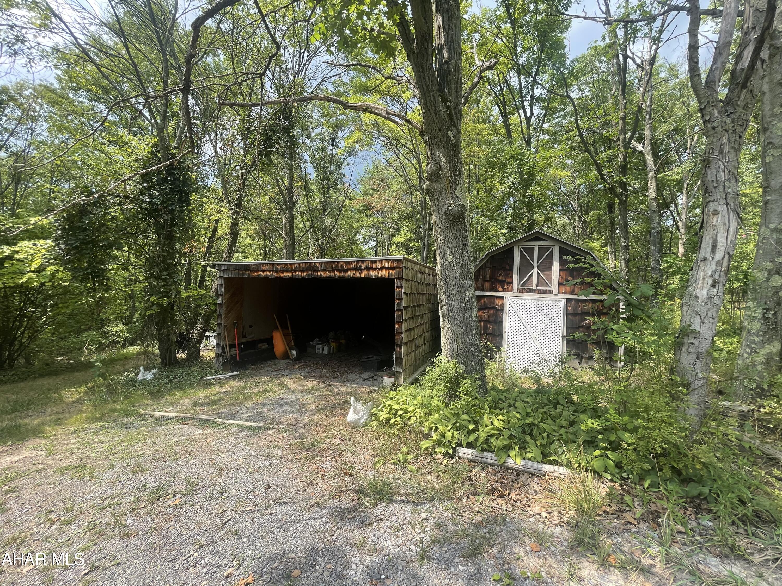 Homers Gap - Residential