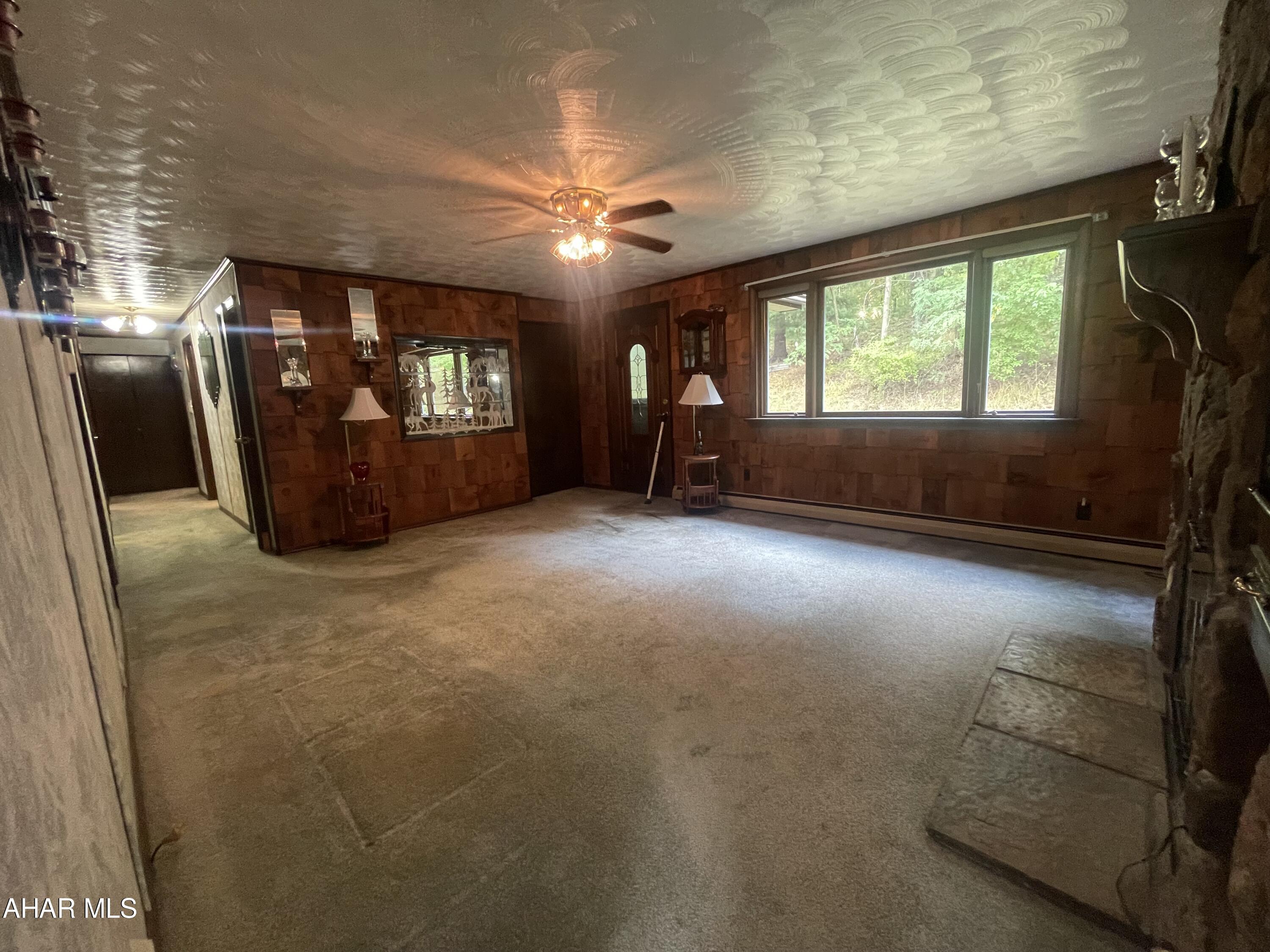 Homers Gap - Residential