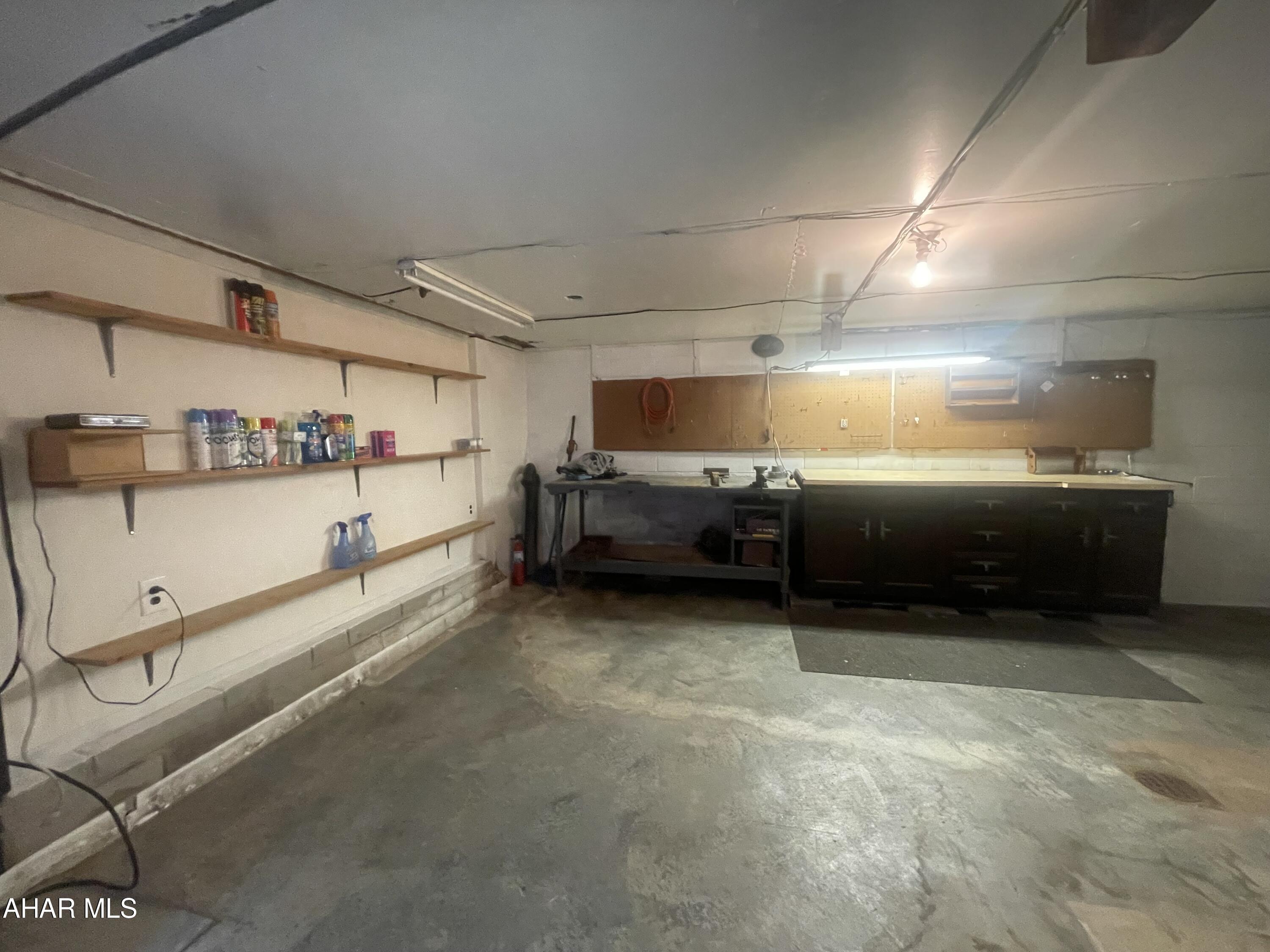 Homers Gap - Residential