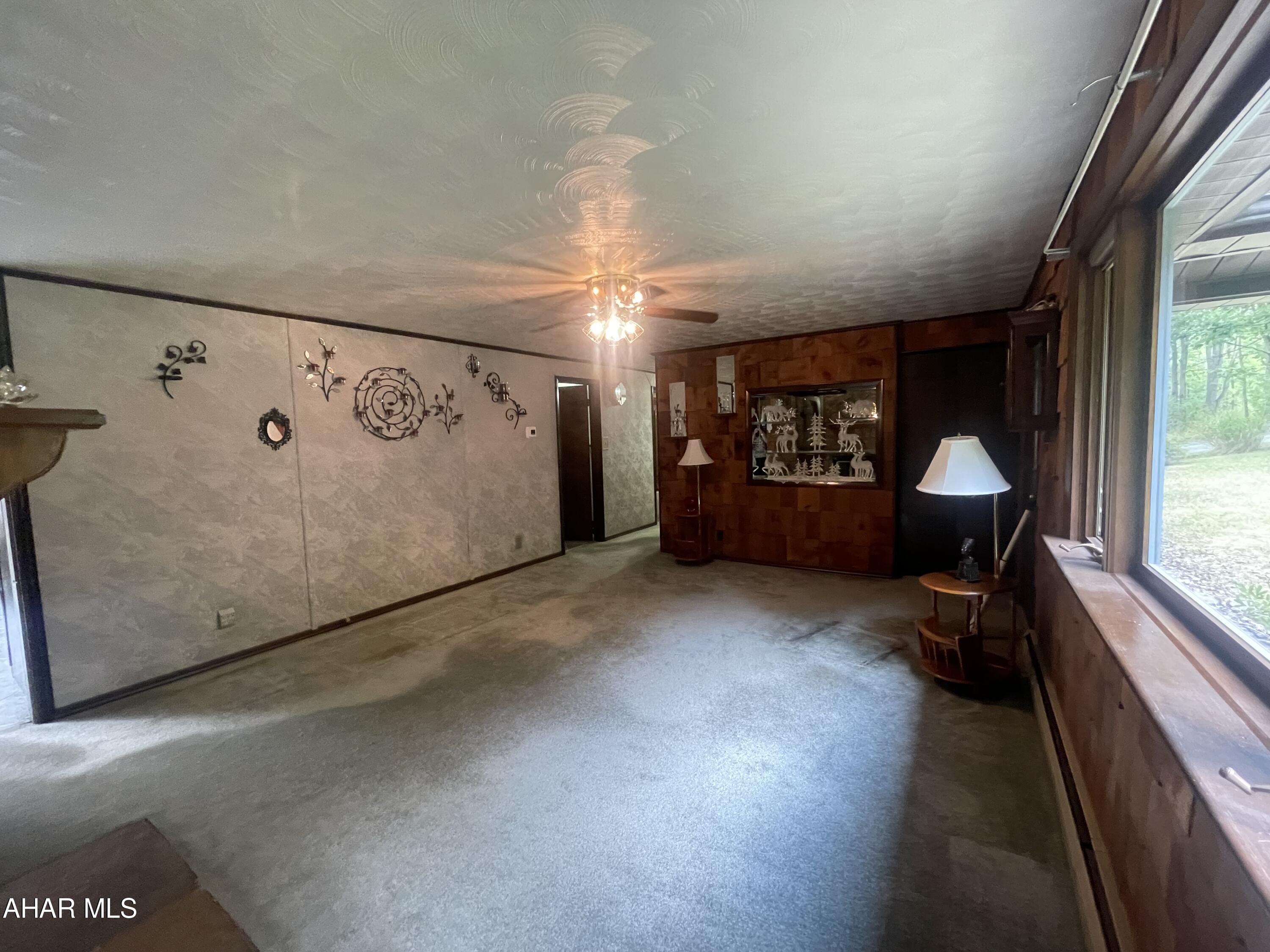 Homers Gap - Residential