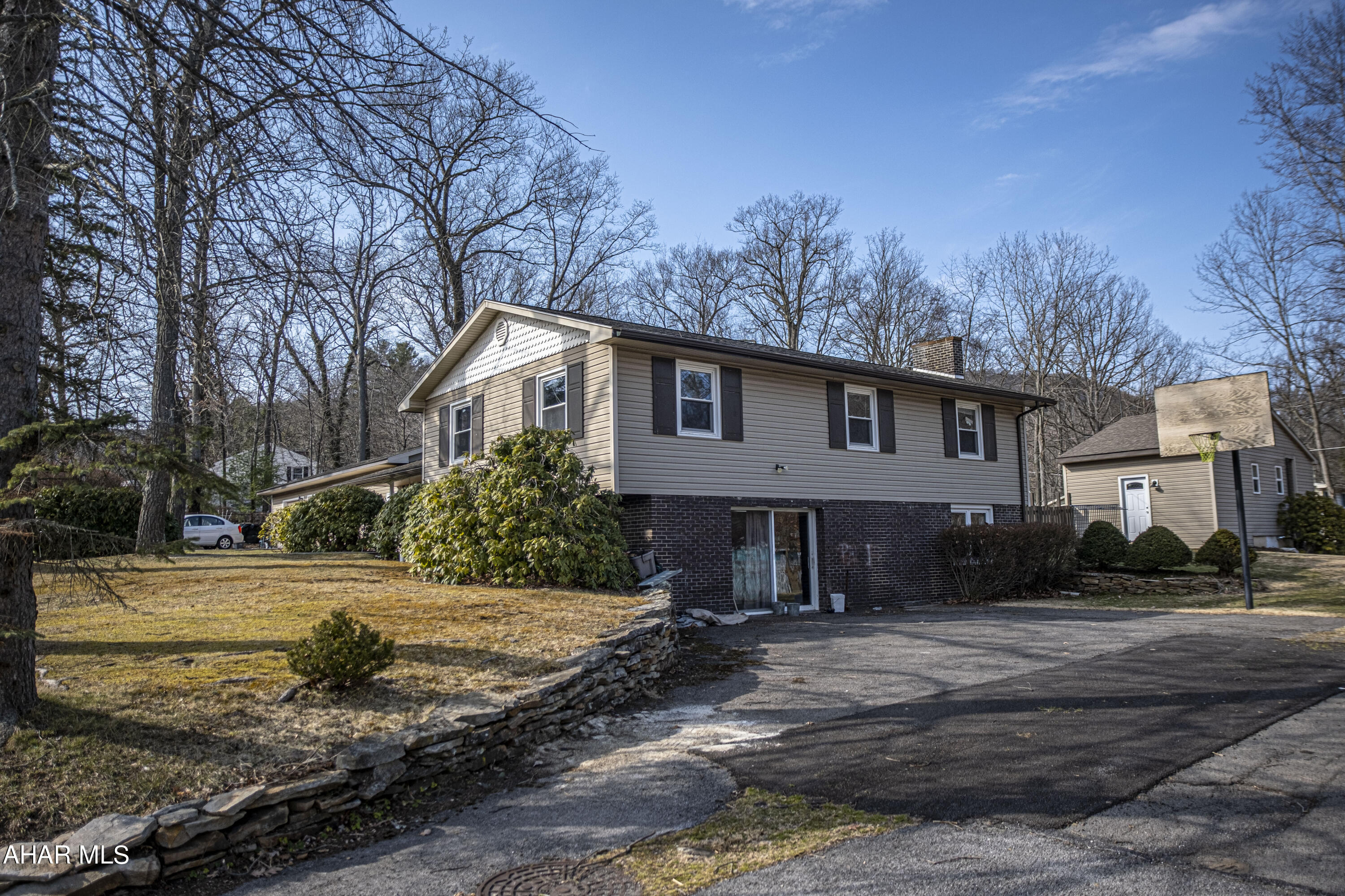 Juniata Gap - Residential