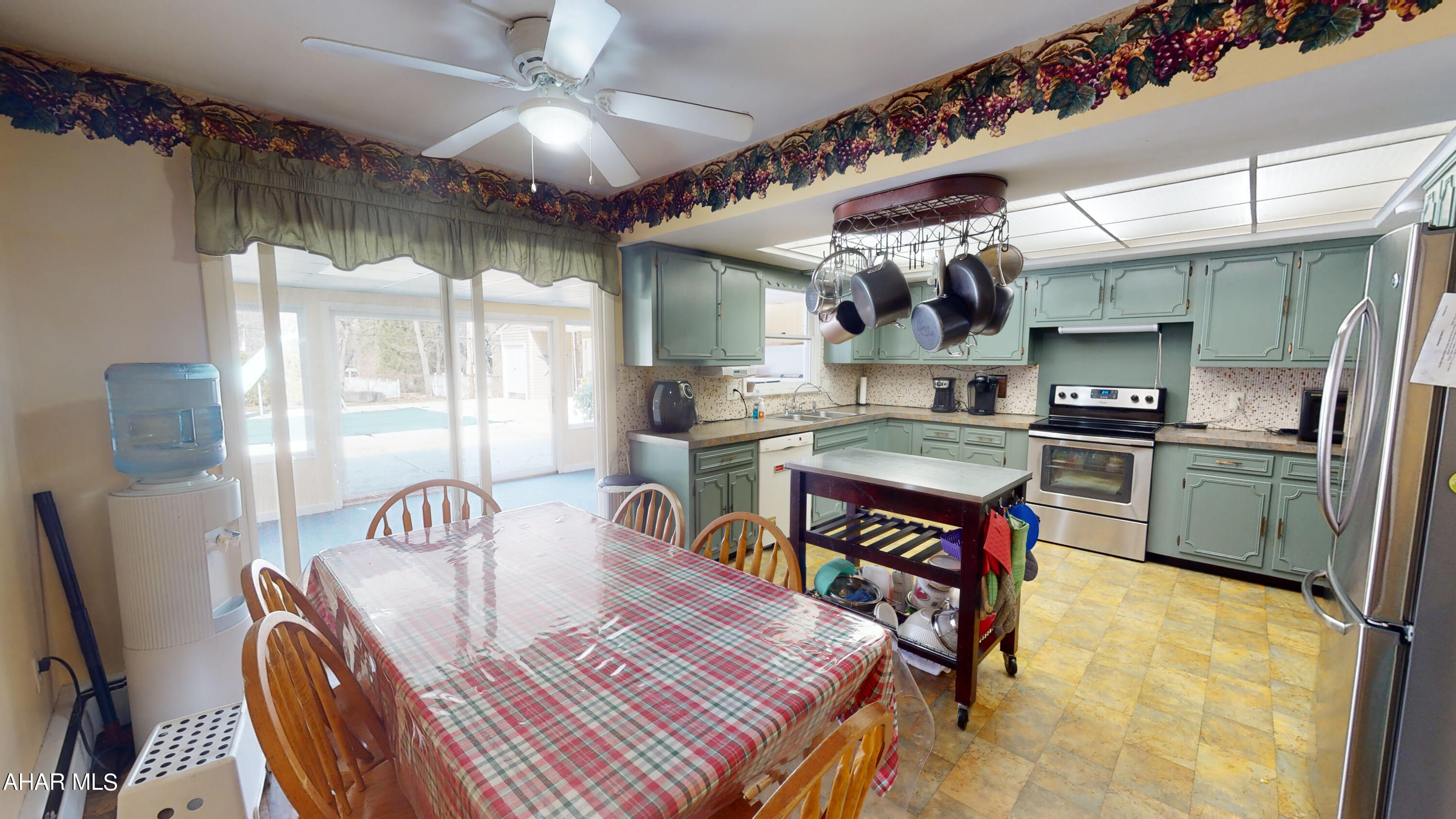 Juniata Gap - Residential