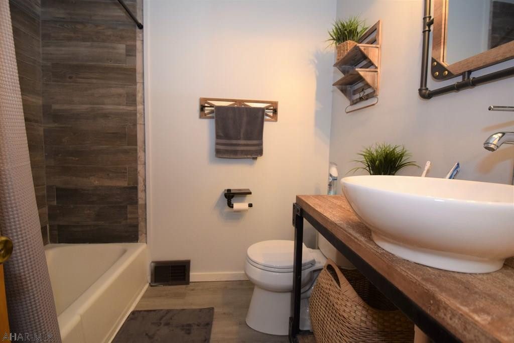 Pleasant Valley - Residential