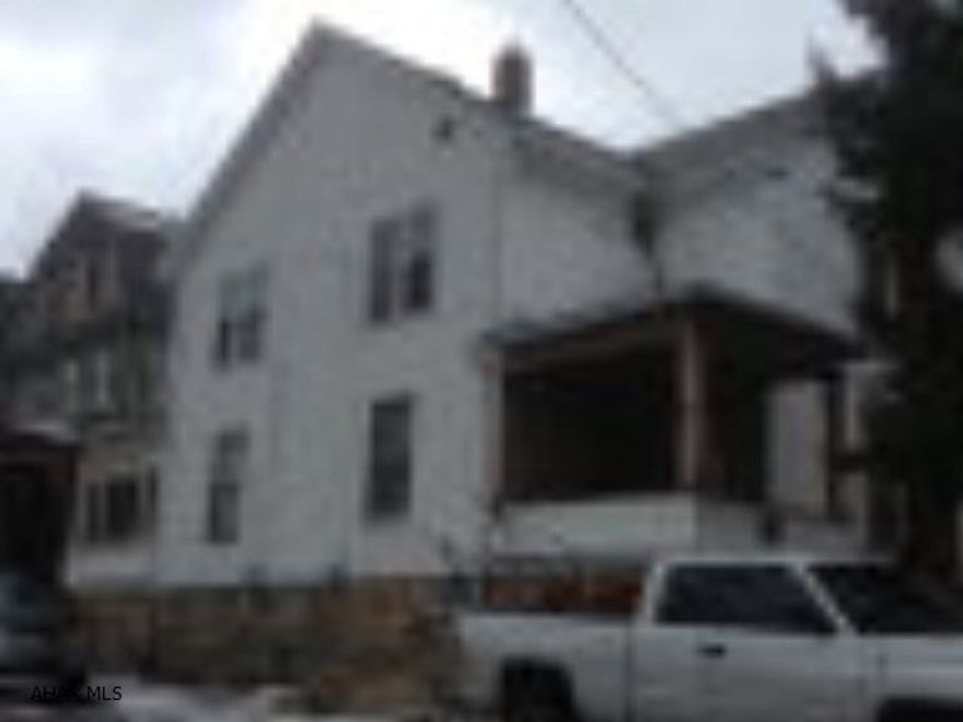 Two unit duplex centrally located in Altoona.  Had previous;y been rented for $625 per unit, with water included in the rent.  Needs TLC.  Perfect for the handyman looking to get in the rental business.  The property is being sold in it's present condition, and the owner will make no repairs.  Please use caution when entering and touring the property.