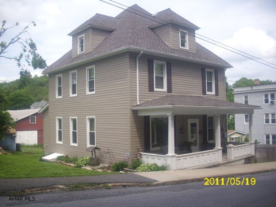 Charming 4BR 1 1/2 BA on quiet street. Beautiful wood work including pocket doors. Remodeled kitchen with new dishwasher. New windows, new siding , new roof and many upgrades. Must See1