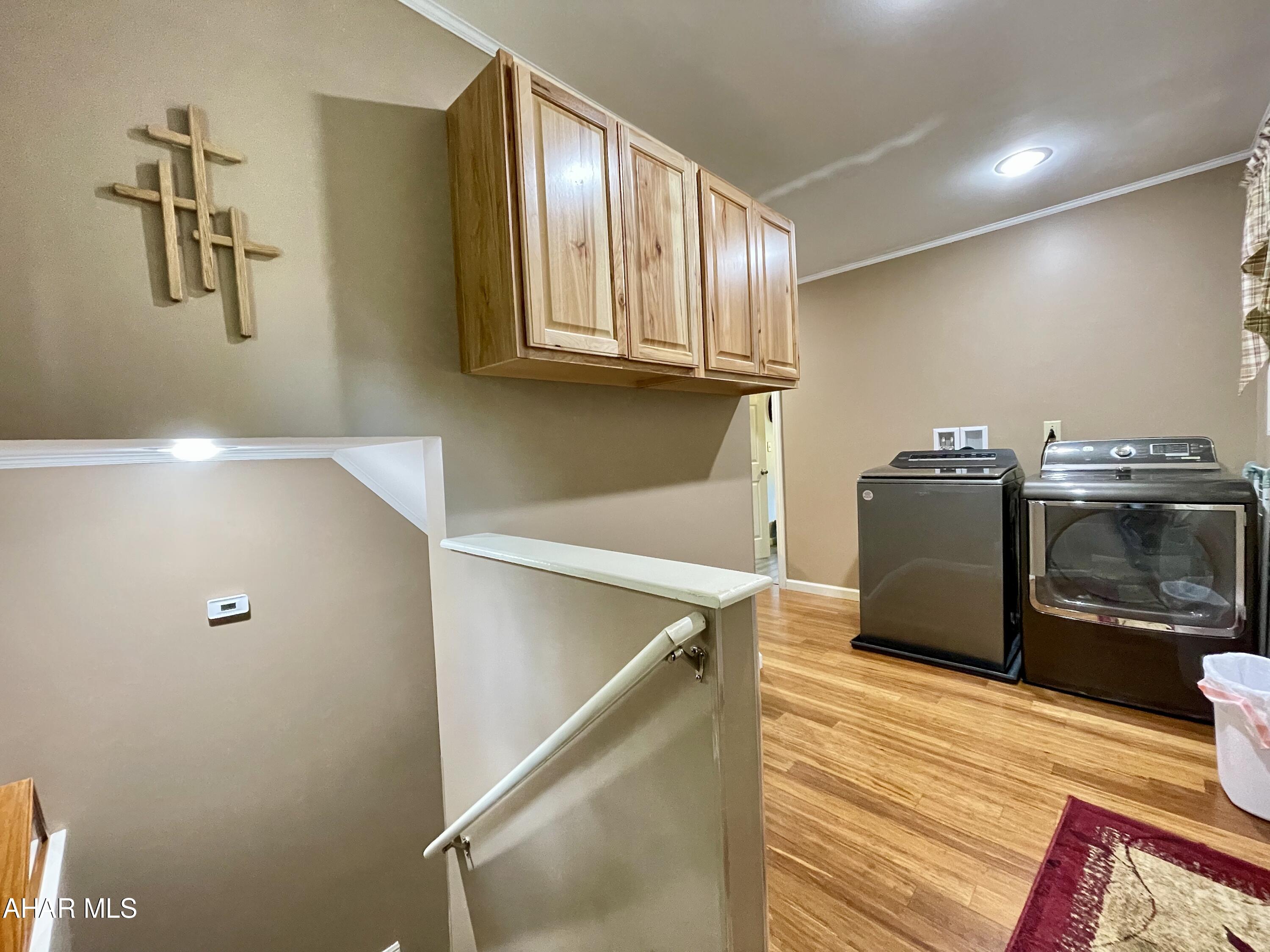 Glendale Yearound - Residential