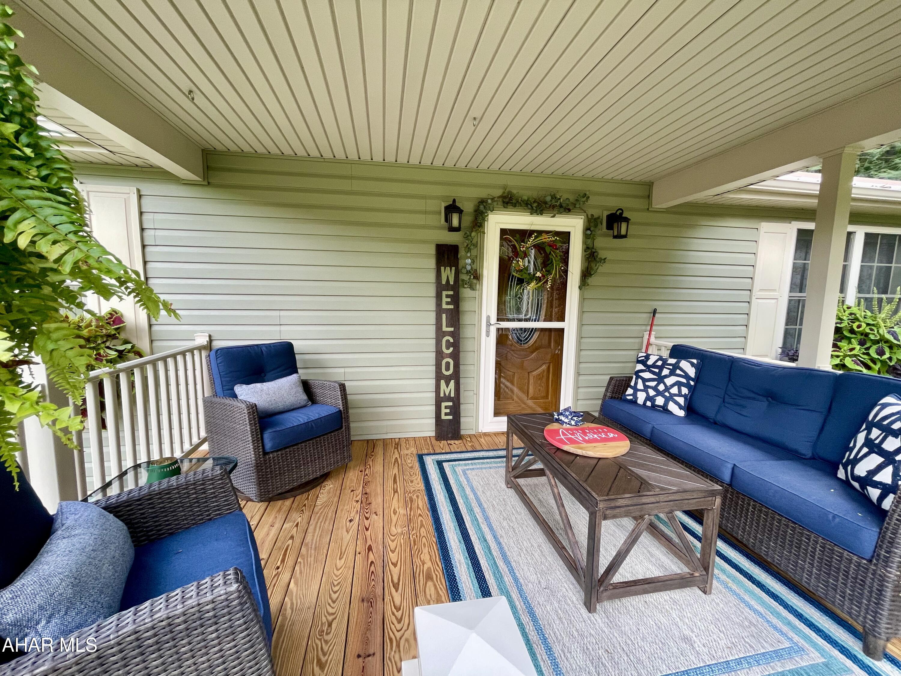 Glendale Yearound - Residential