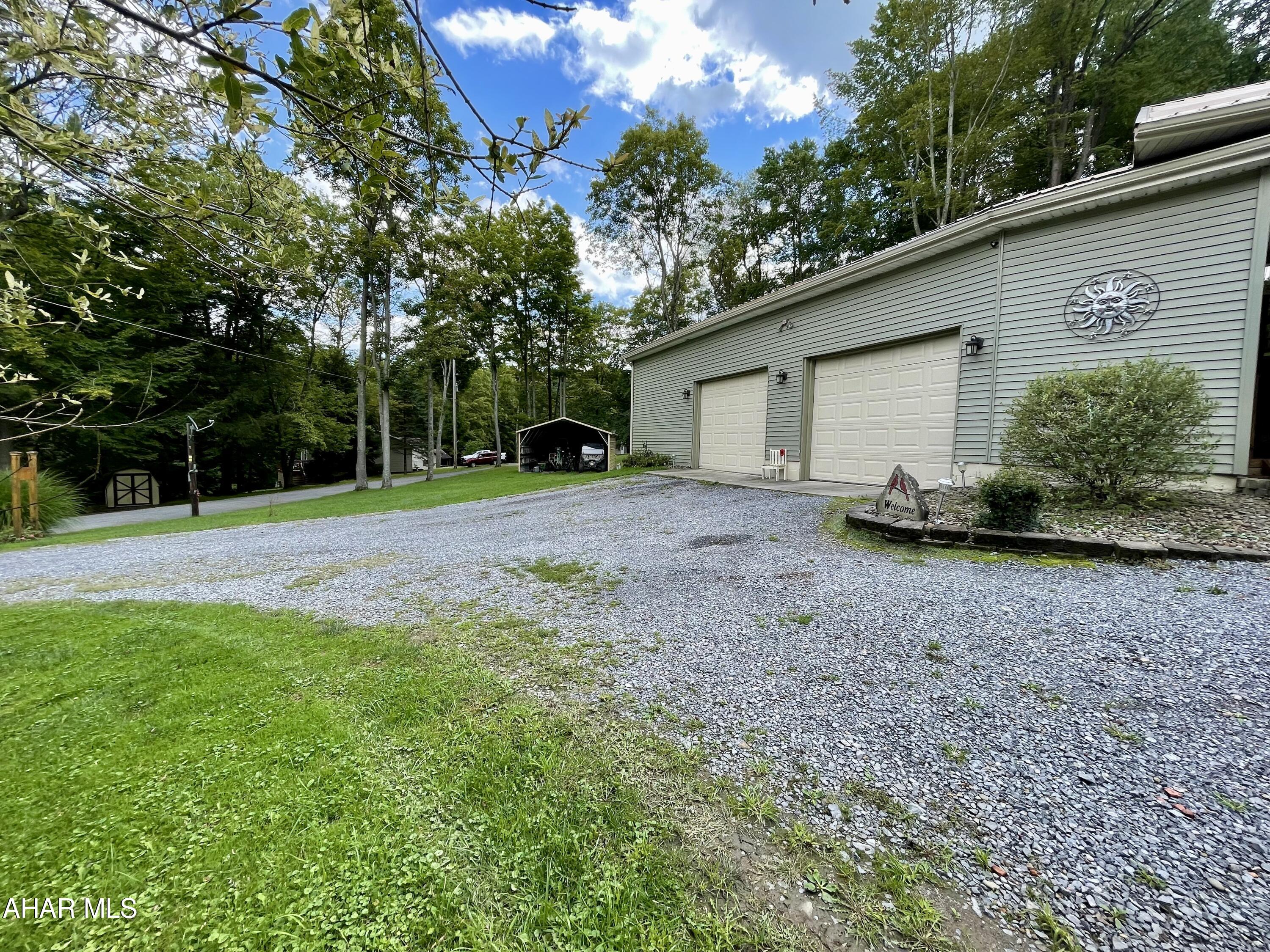 Glendale Yearound - Residential