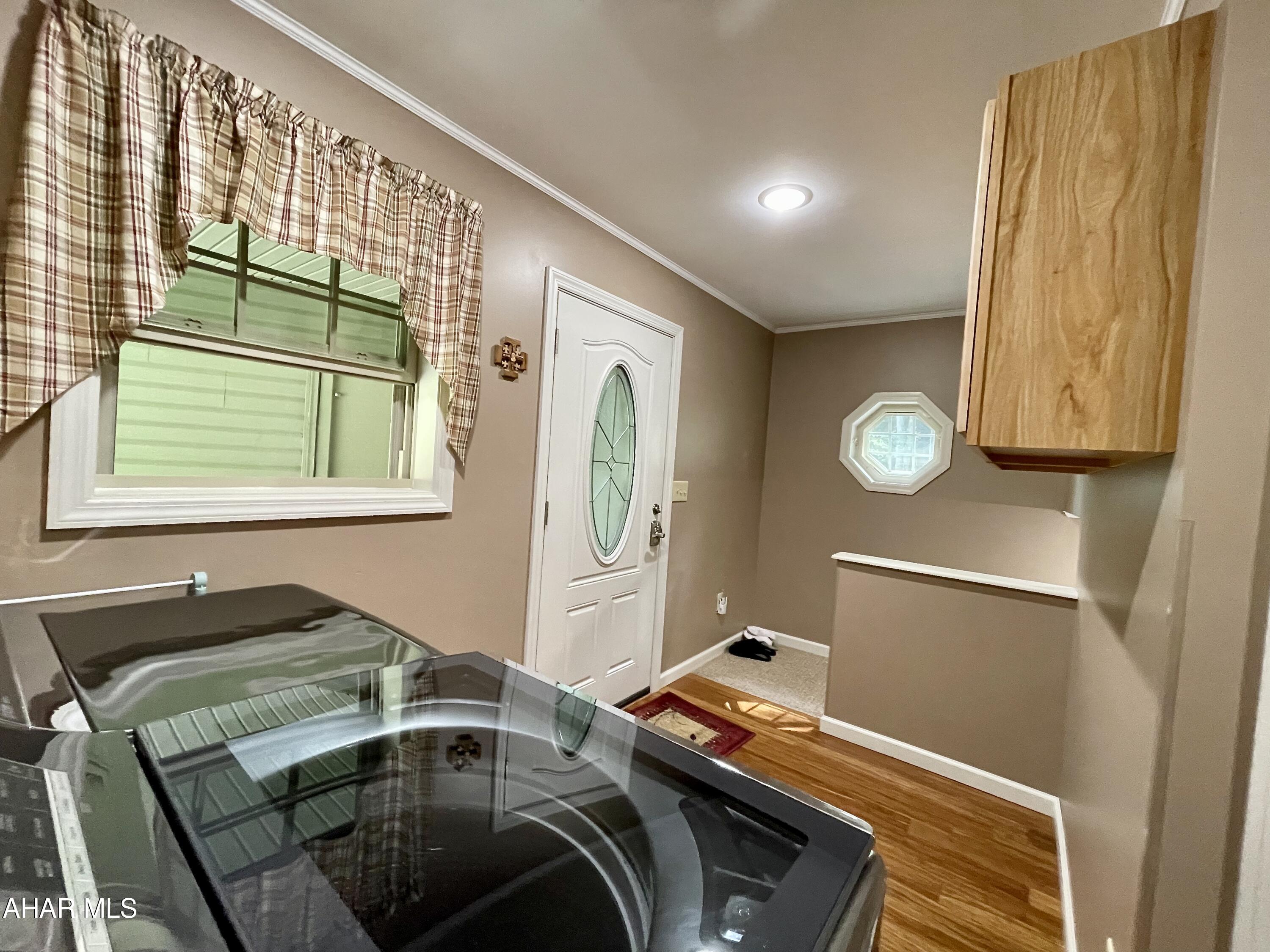 Glendale Yearound - Residential