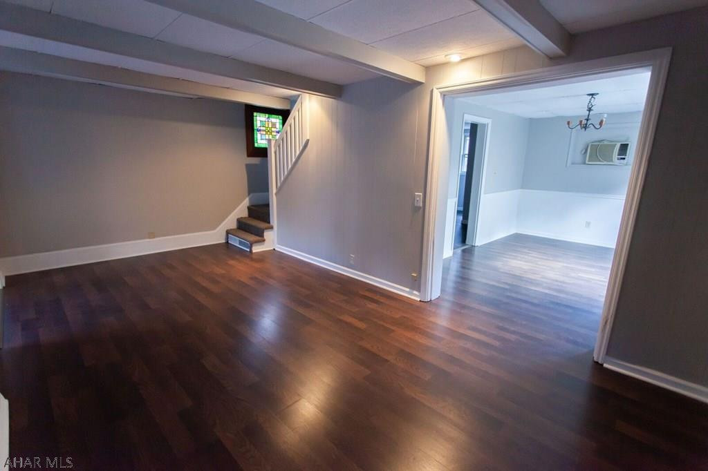 Juniata - Residential