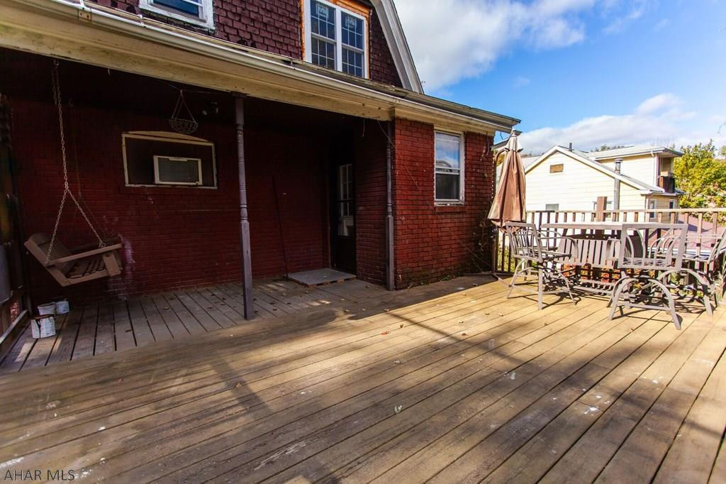 Juniata - Residential