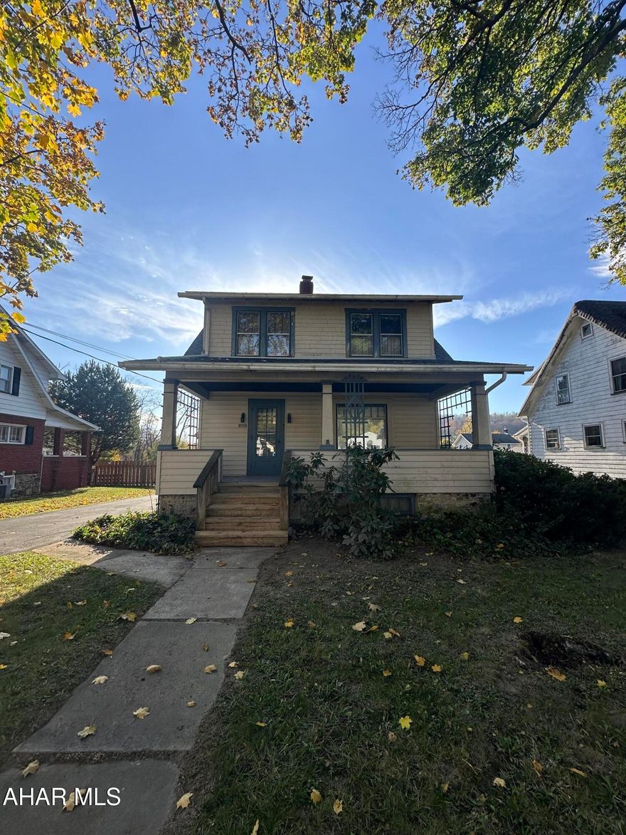 Cozy home.....3 bedrooms, 1 bath. New roof in August 2024. Cherry kitchen with ample cabinets. Built-ins in dining room with hardwood floor. Call today for your personal tour.
