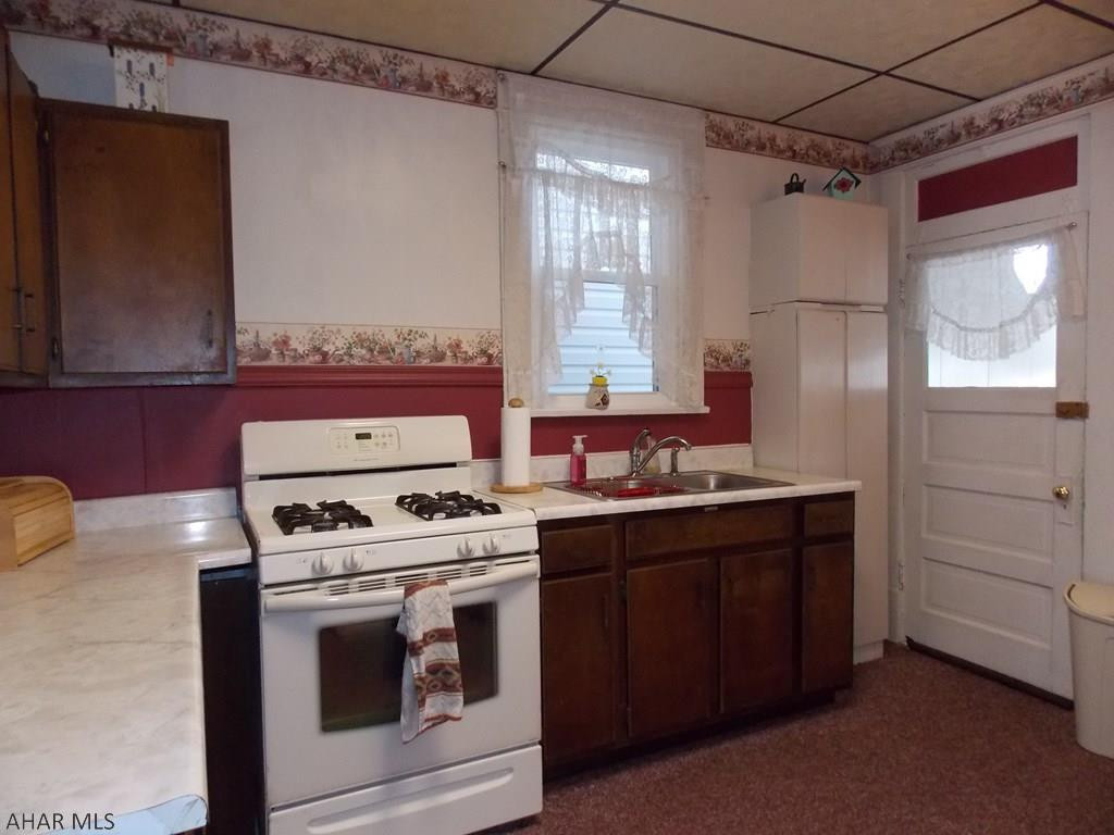 Unknown - Residential