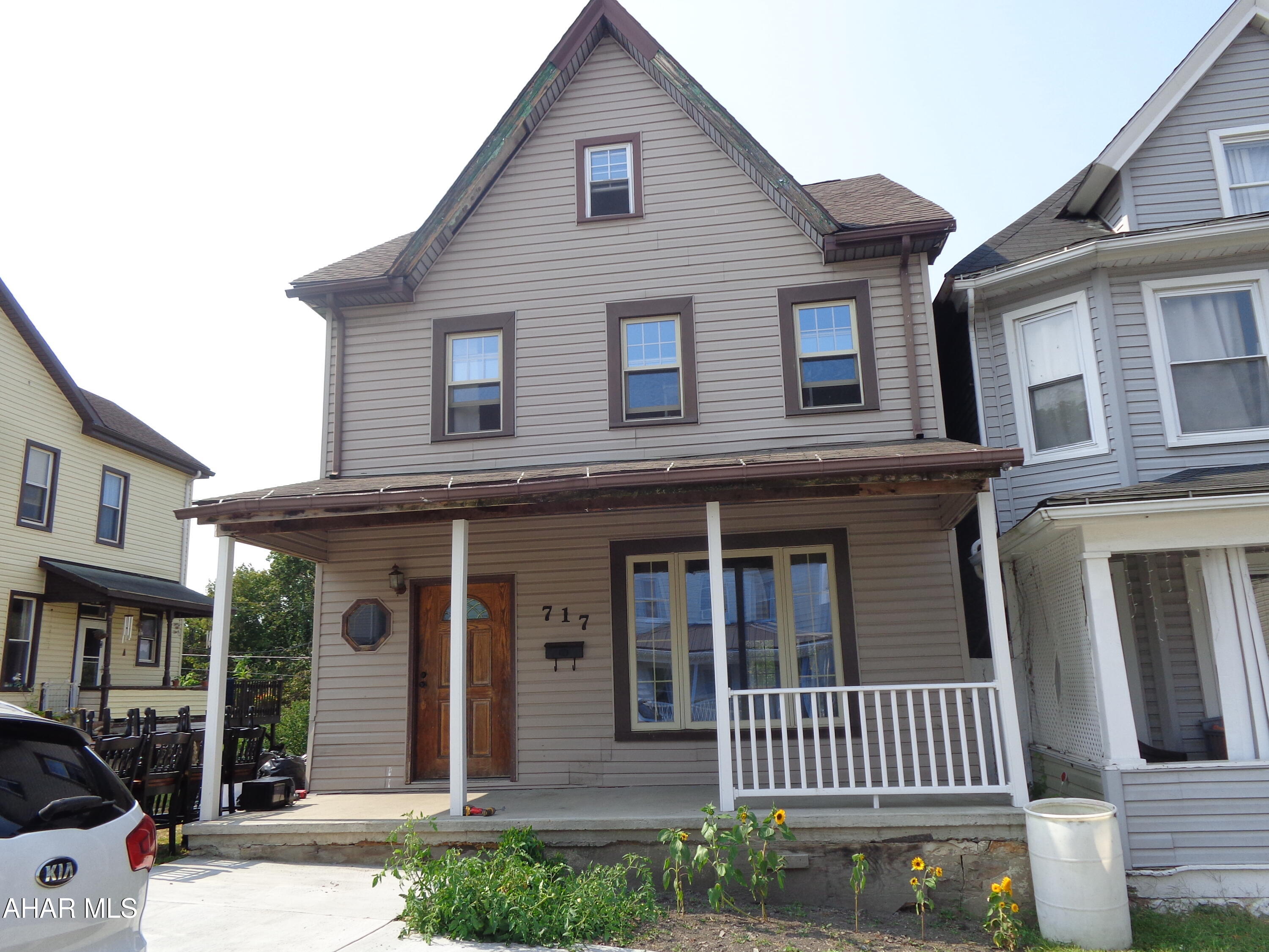 Juniata - Residential