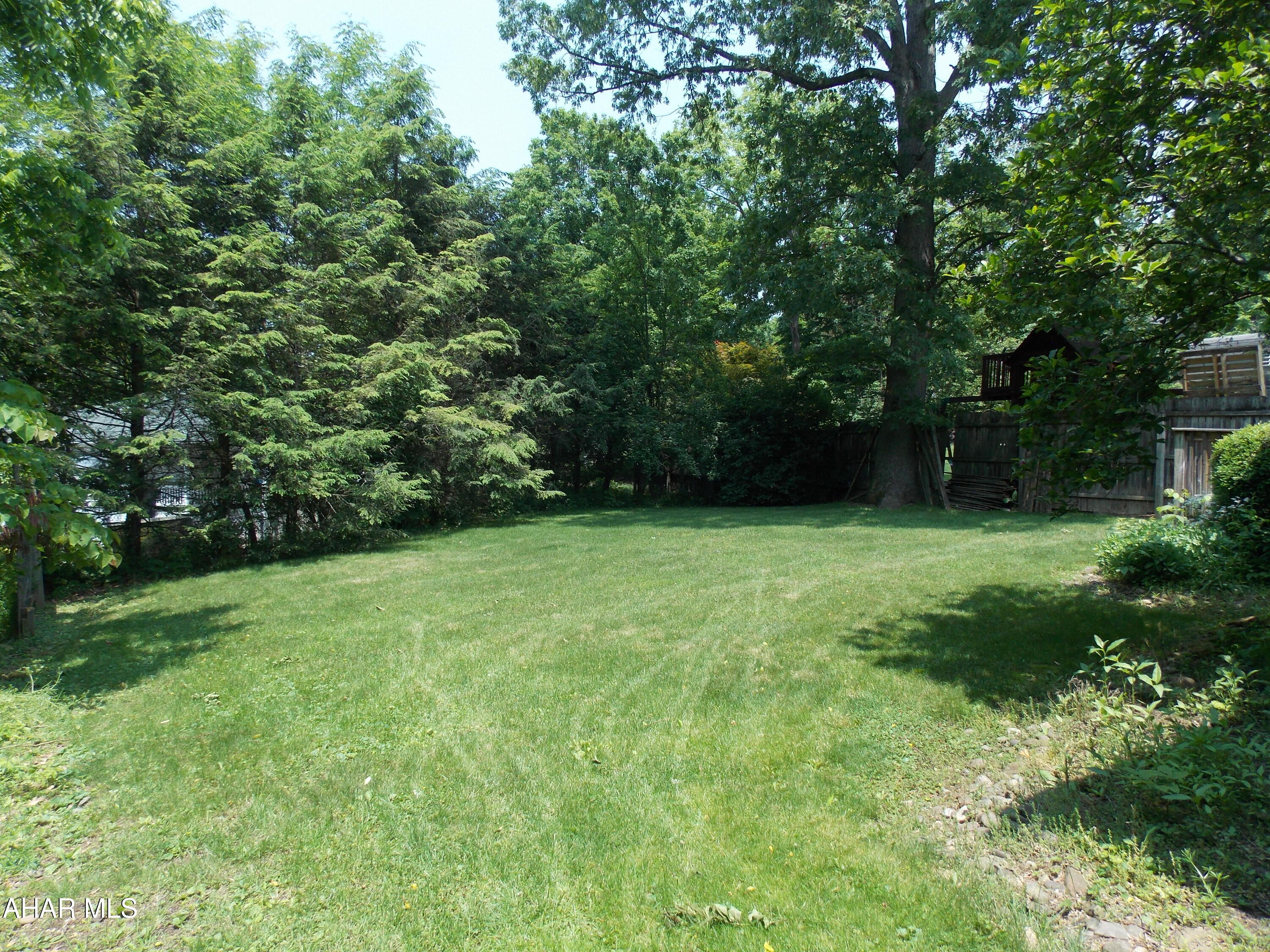 Lakemont - Residential