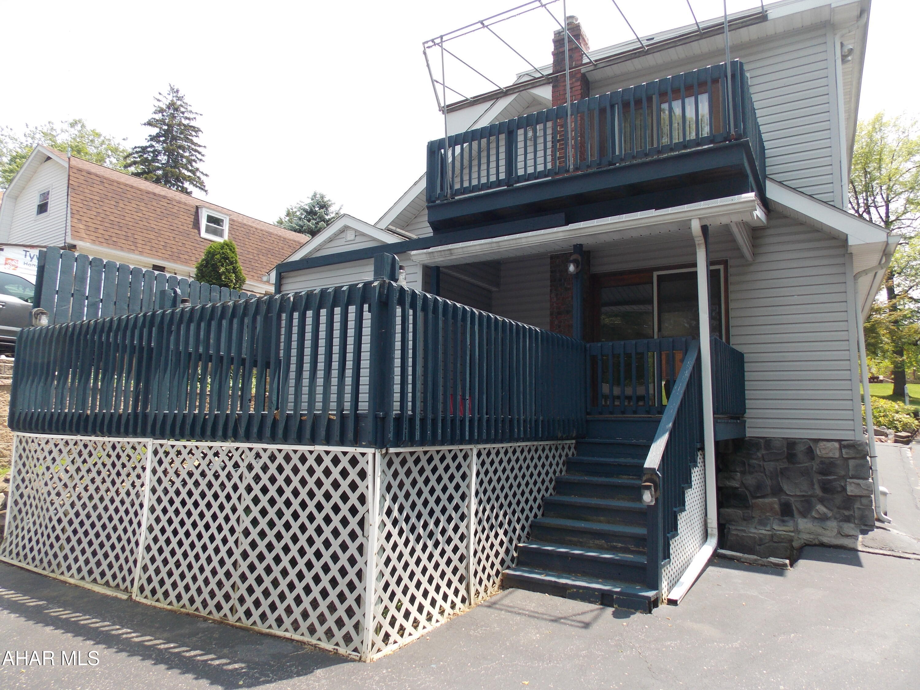 Lakemont - Residential