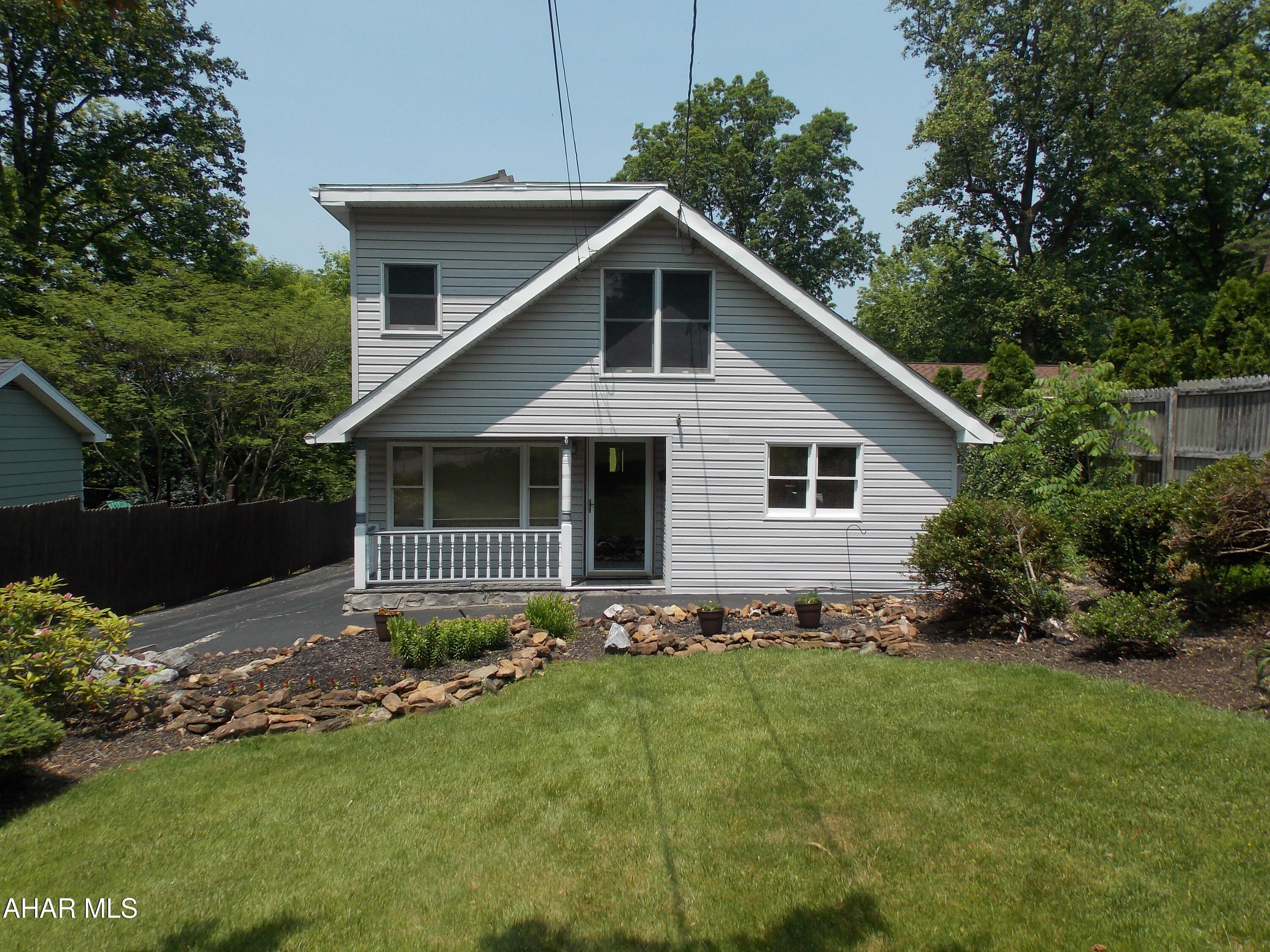 Lakemont - Residential