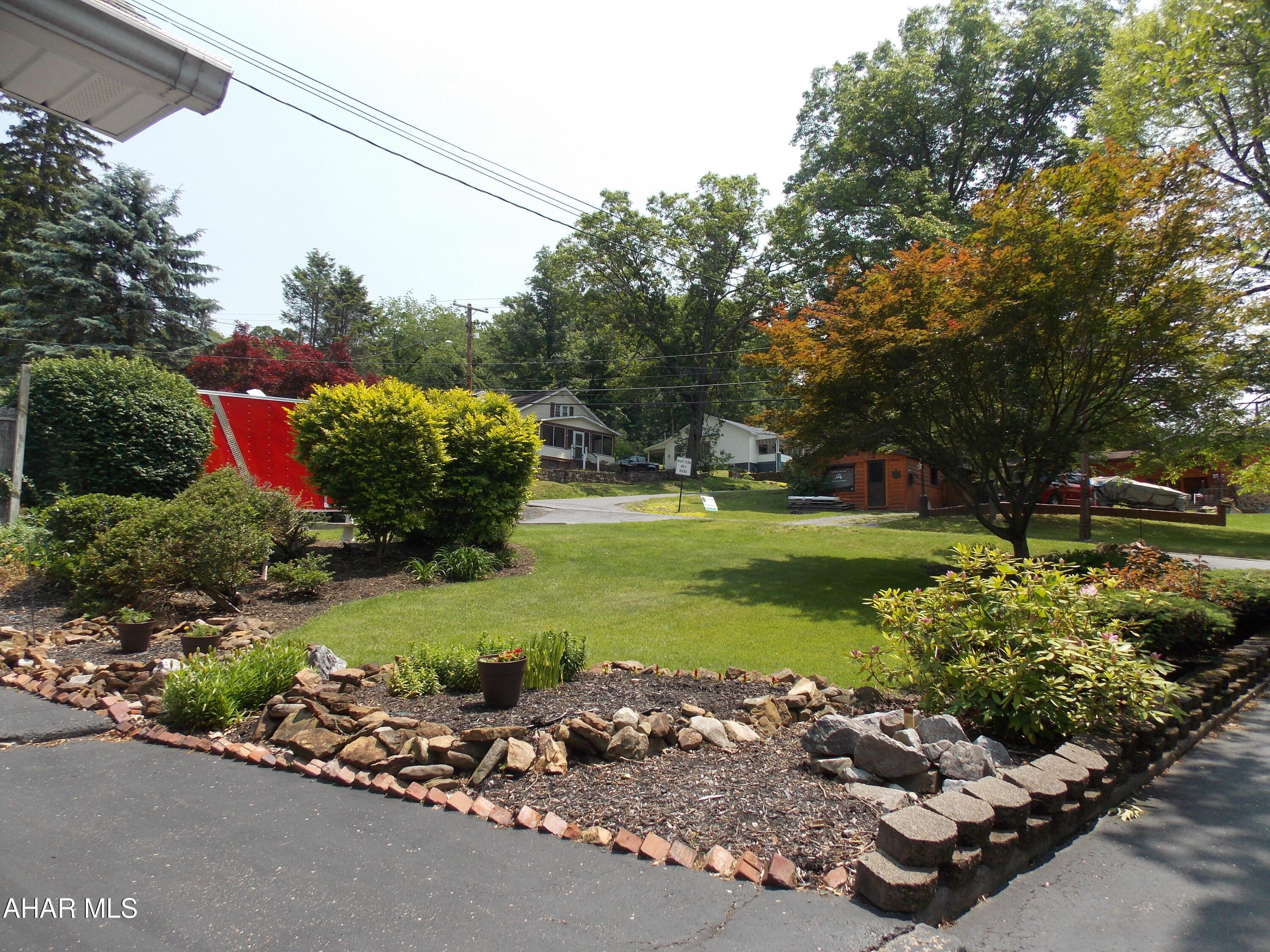 Lakemont - Residential