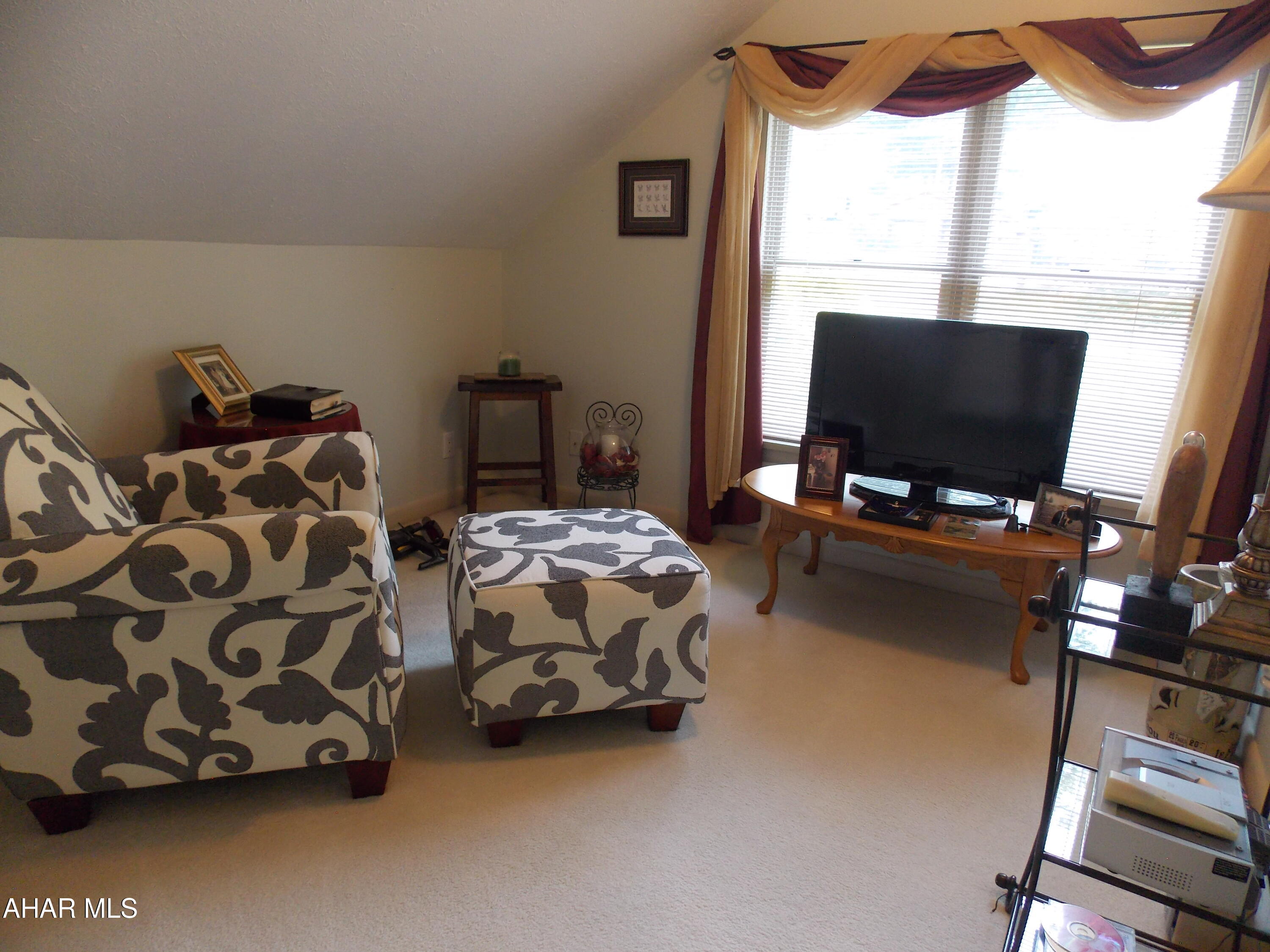 Lakemont - Residential