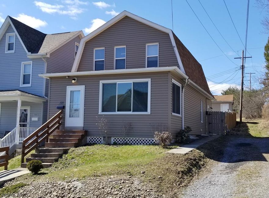 MOVE IN READY!!! 3 bedroom 1 bath home located in Juniata.  This house features beautiful woodwork throughout.  Would make an excellent starter home!  Fenced in back yard, and a patio area perfect for entertaining!!! ALL NEW SIDING! Schedule your showing today! Taxes and sq footage to be confirmed by buyer.