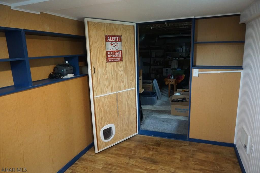 Unknown - Residential