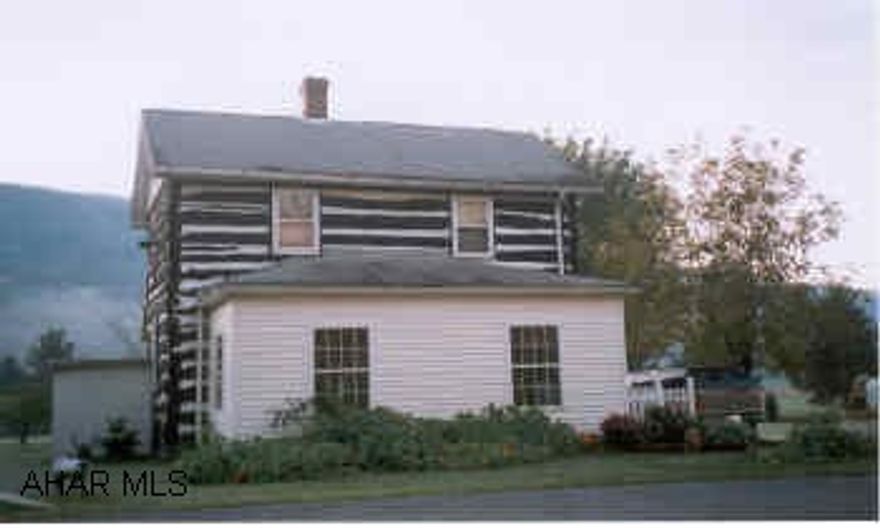 Lod Home Contingent upon settlement of RD#4 box 262 Huntingdon,16652. Bedrooms are Captive!
