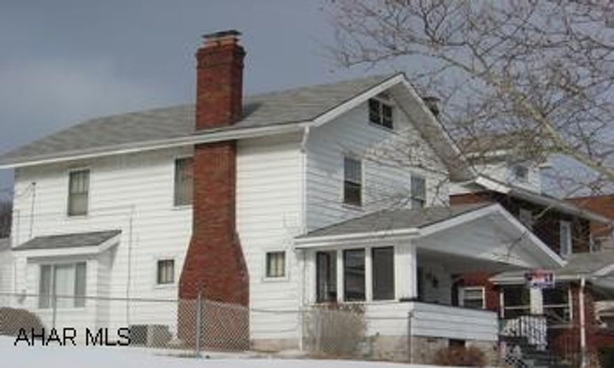 Great Location! New Bath, New Kitchen.  New Family room. Great Location! New Bath, New Kitchen.  New Family room.