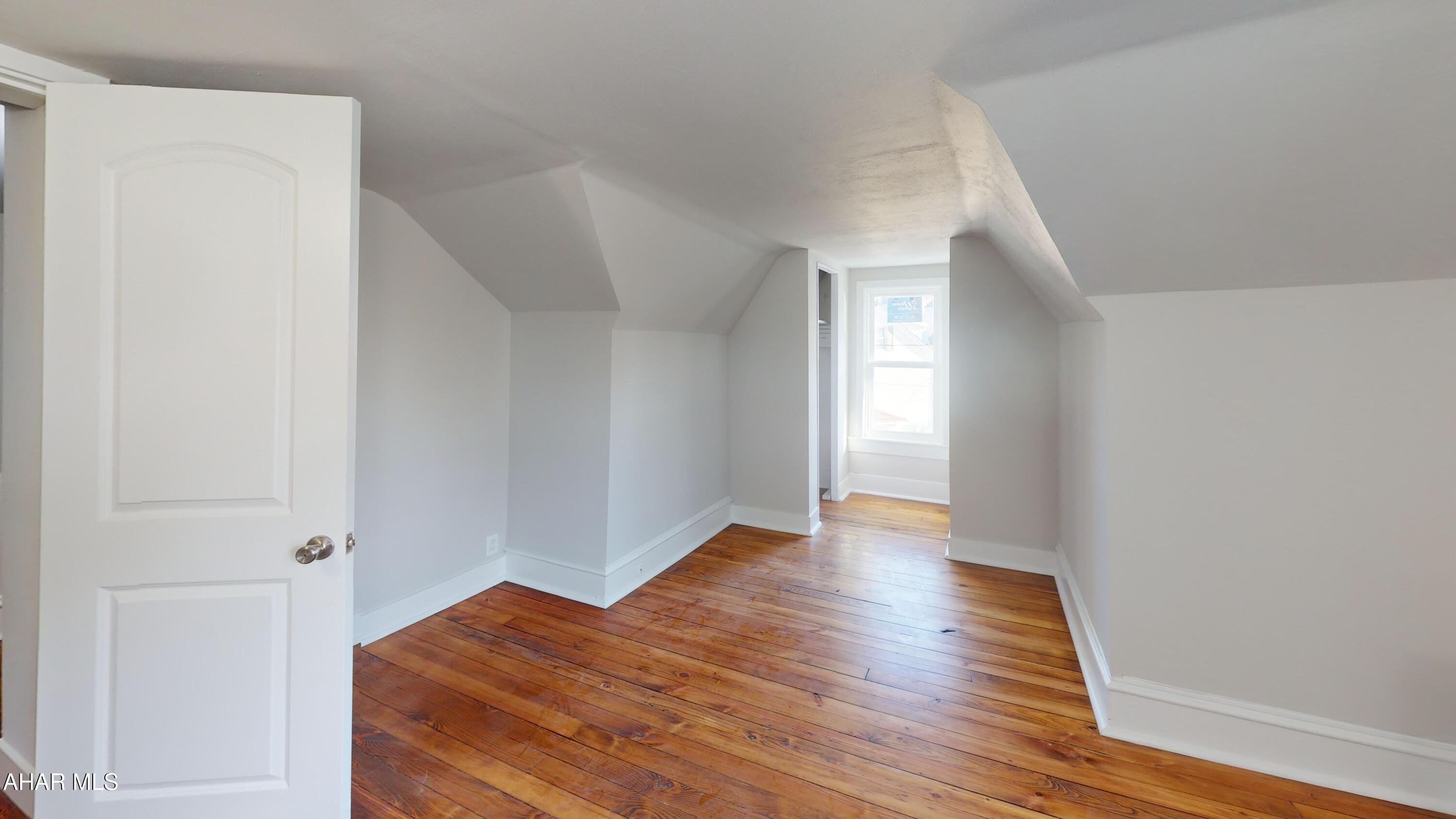 Mansion Park - Residential