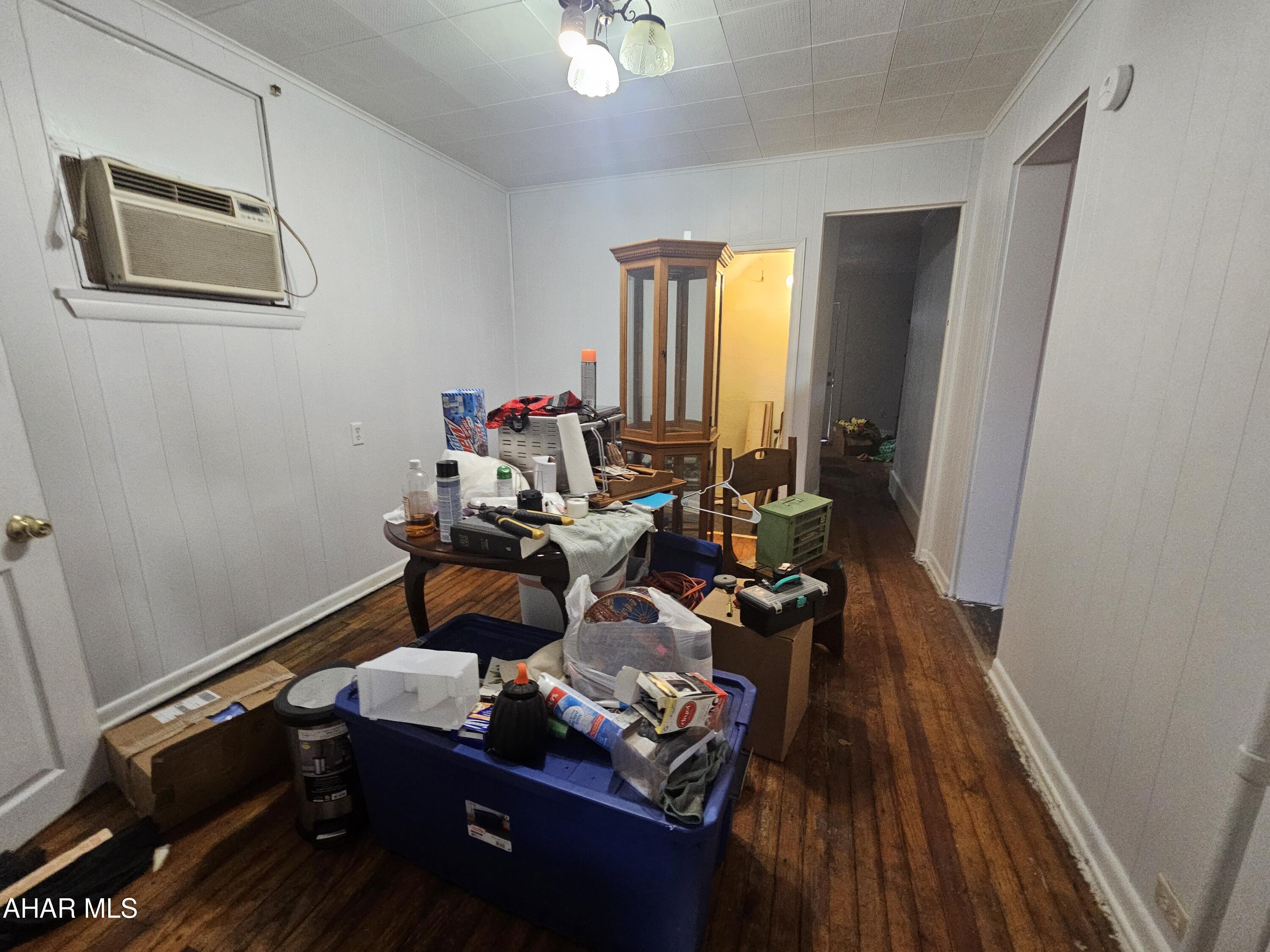 Juniata - Residential